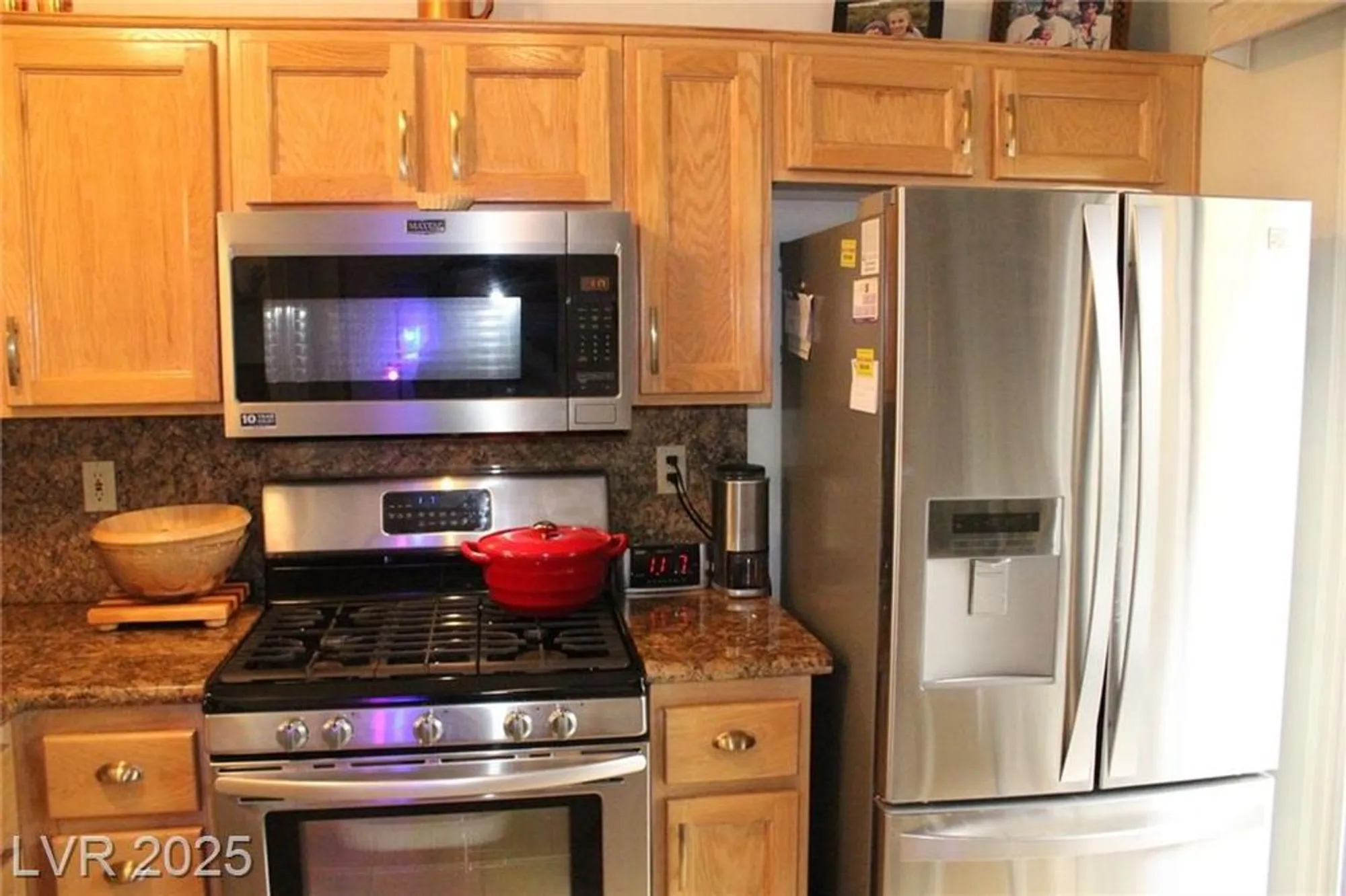 Property Slideshow image 12 of 50 | 2828 billy casper dr, Las Vegas, NV, 89134