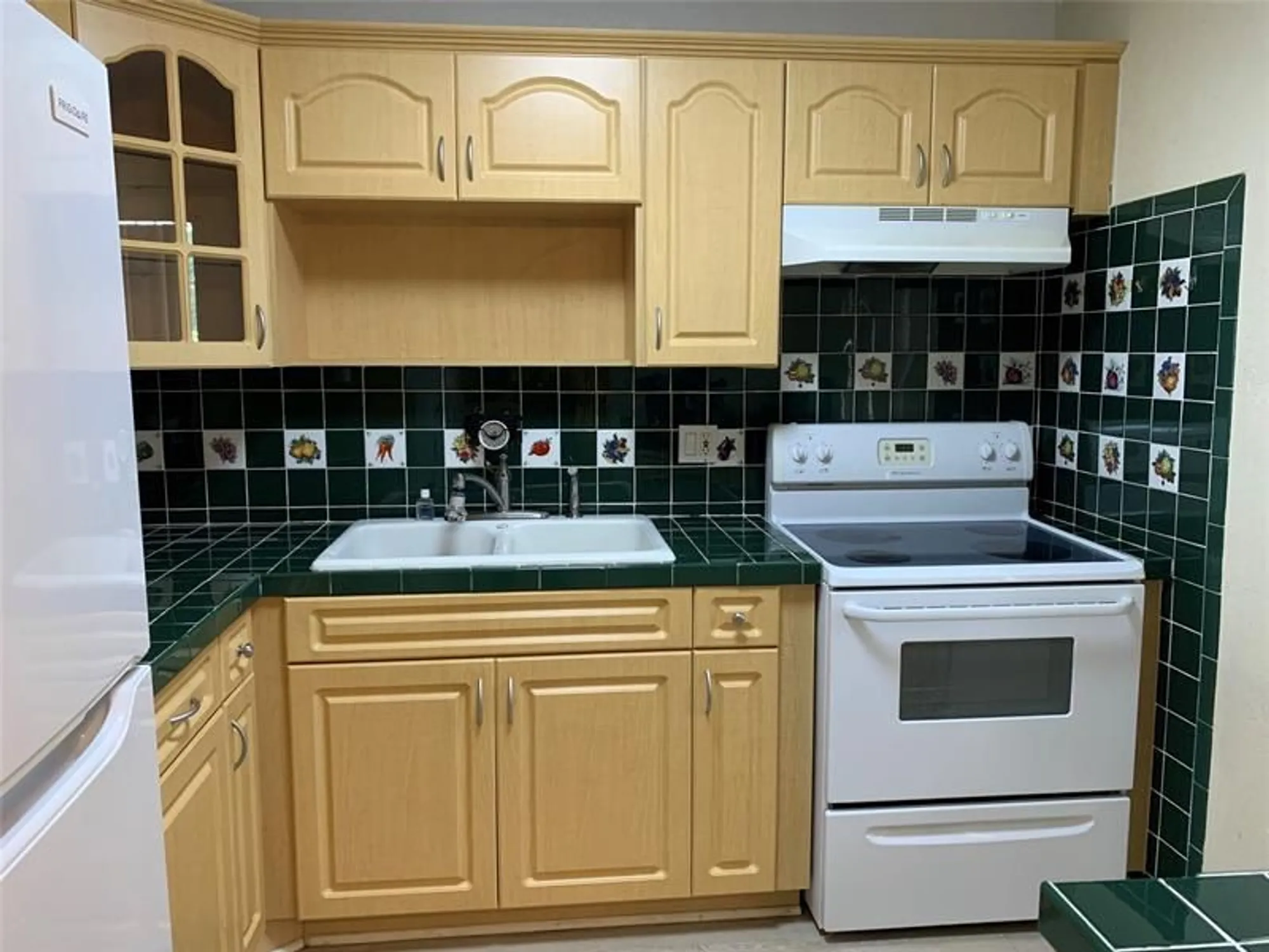 Property Slideshow image 4 of 50 | 7805 w atlantic blvd apt 101, Margate, FL, 33063