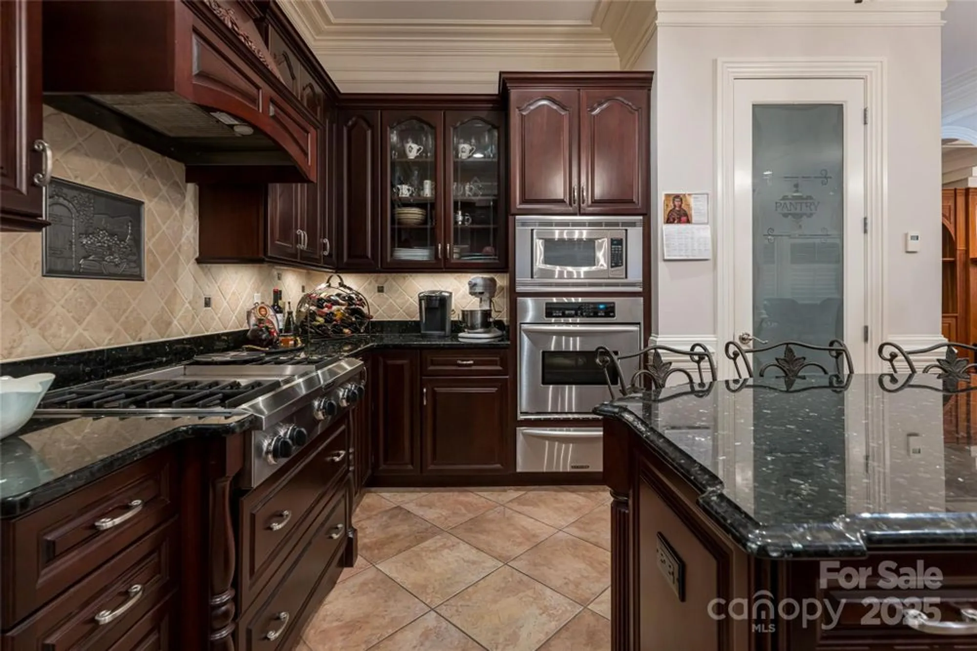 Property Slideshow image 15 of 48 | 1006 coves pheasant ct, Biltmore Lake, NC, 28715