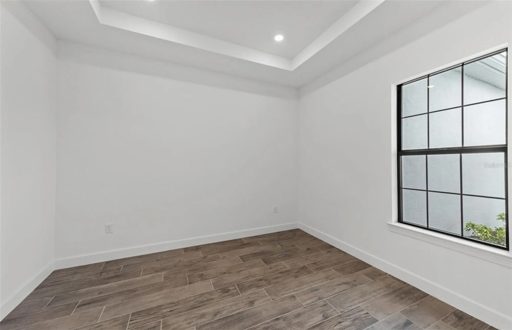 Property Slideshow image 27 of 37 | 5008 stoney point gln, Lakewood Ranch, FL, 34211