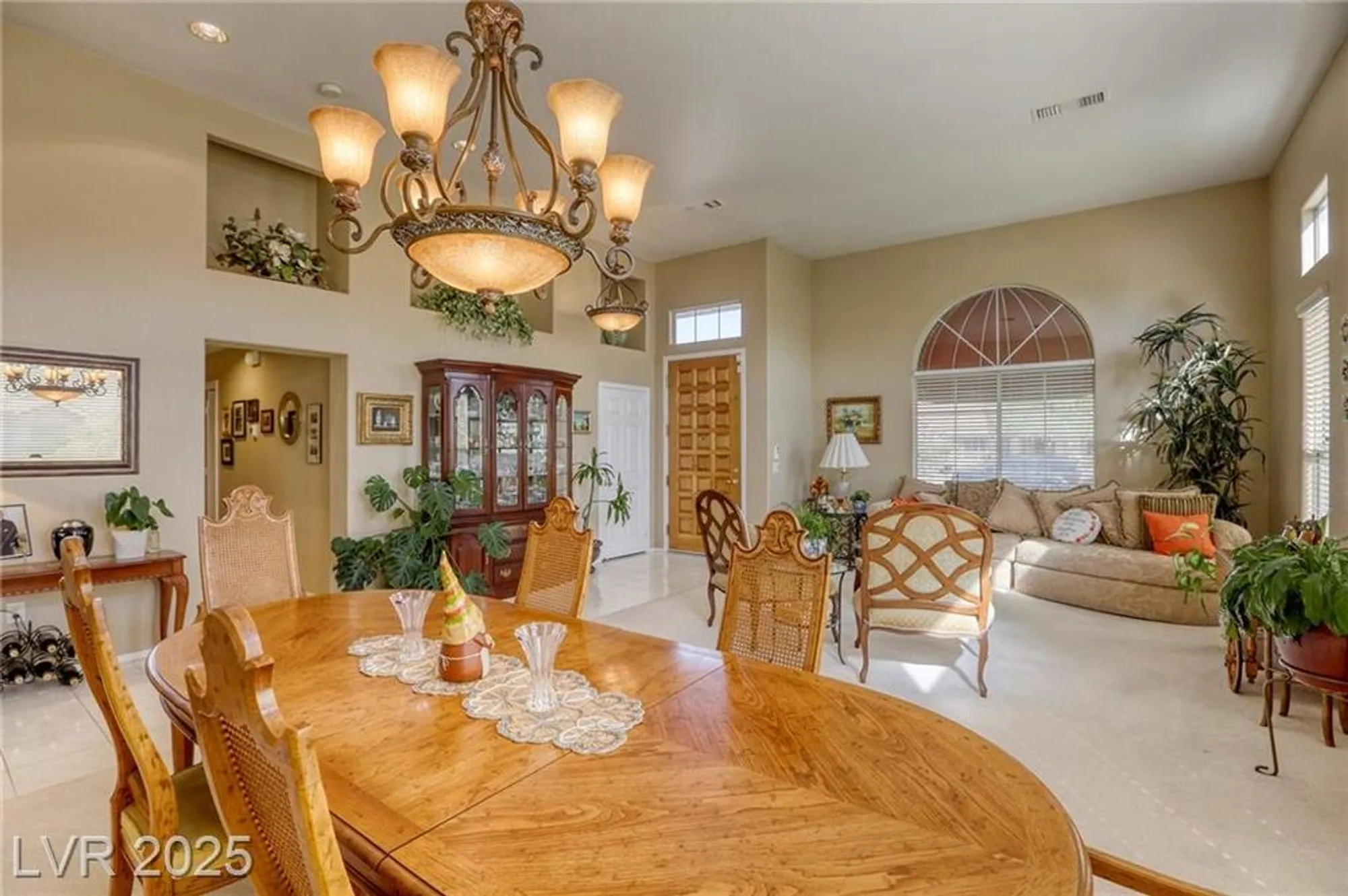 Property Slideshow image 6 of 39 | 9201 yucca blossom dr, Las Vegas, NV, 89134