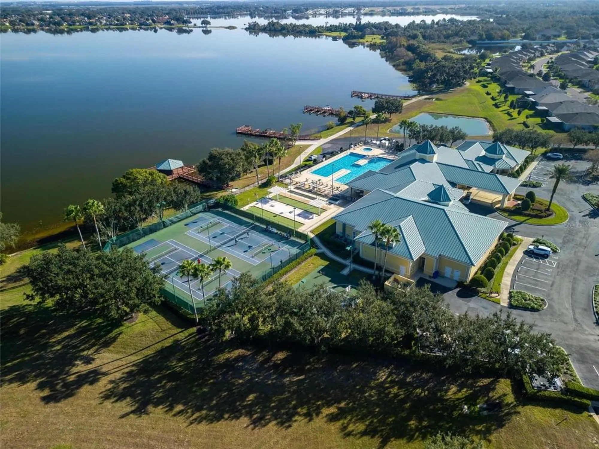 Property Slideshow image 7 of 29 | 3348 raleigh dr, Winter Haven, FL, 33884