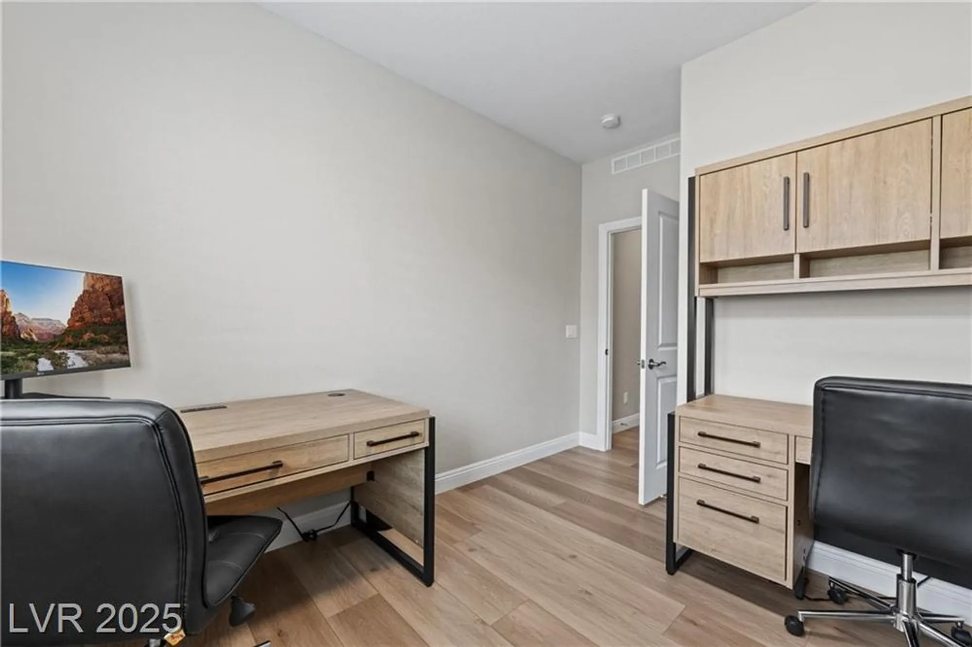 Property Slideshow image 17 of 64 | 1073 flagstone bnd, Mesquite, NV, 89034