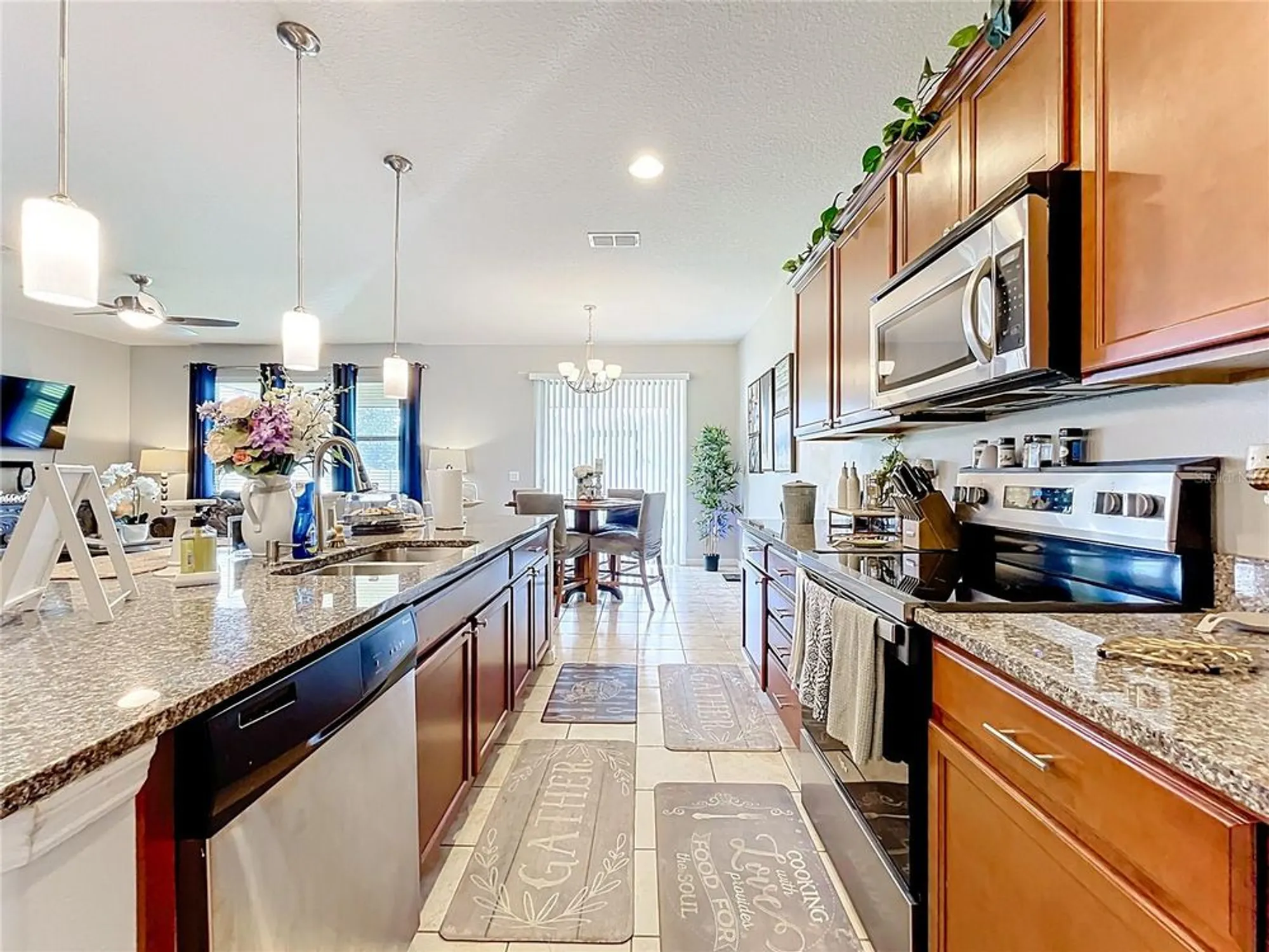 Property Slideshow image 21 of 93 | 21224 noric cv, Mount Dora, FL, 32757