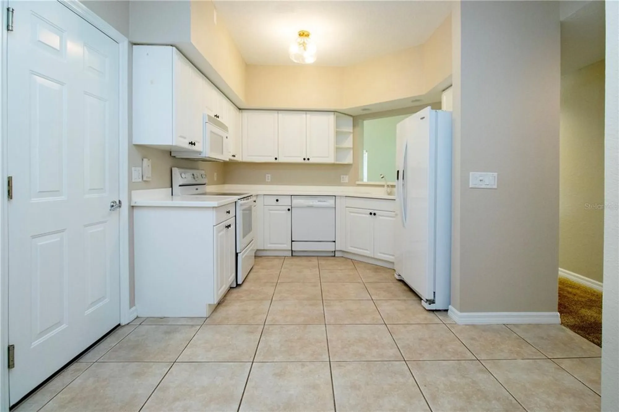Property Slideshow image 13 of 37 | 7139 cedar hollow cir # 101, Bradenton, FL, 34203
