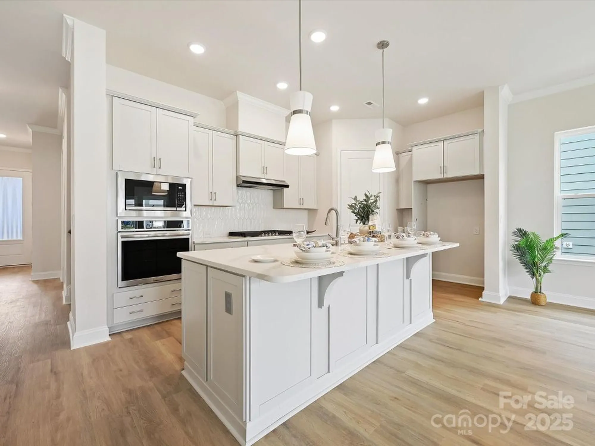 Property Slideshow image 10 of 45 | 1111 meander ln, Waxhaw, NC, 28173