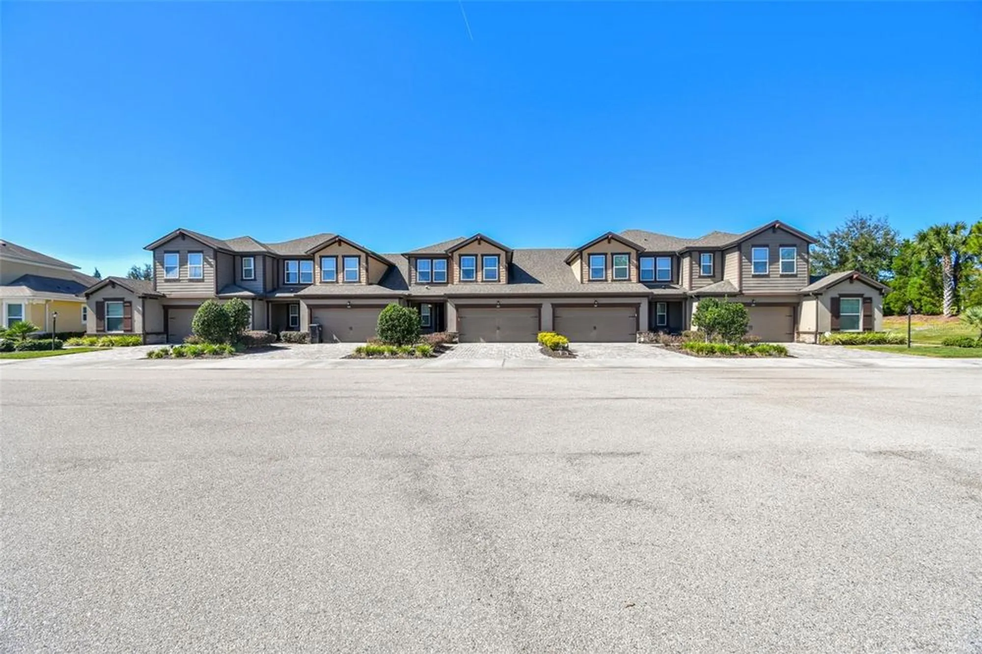 Property Slideshow image 3 of 96 | 5212 blossom cv, Bradenton, FL, 34211