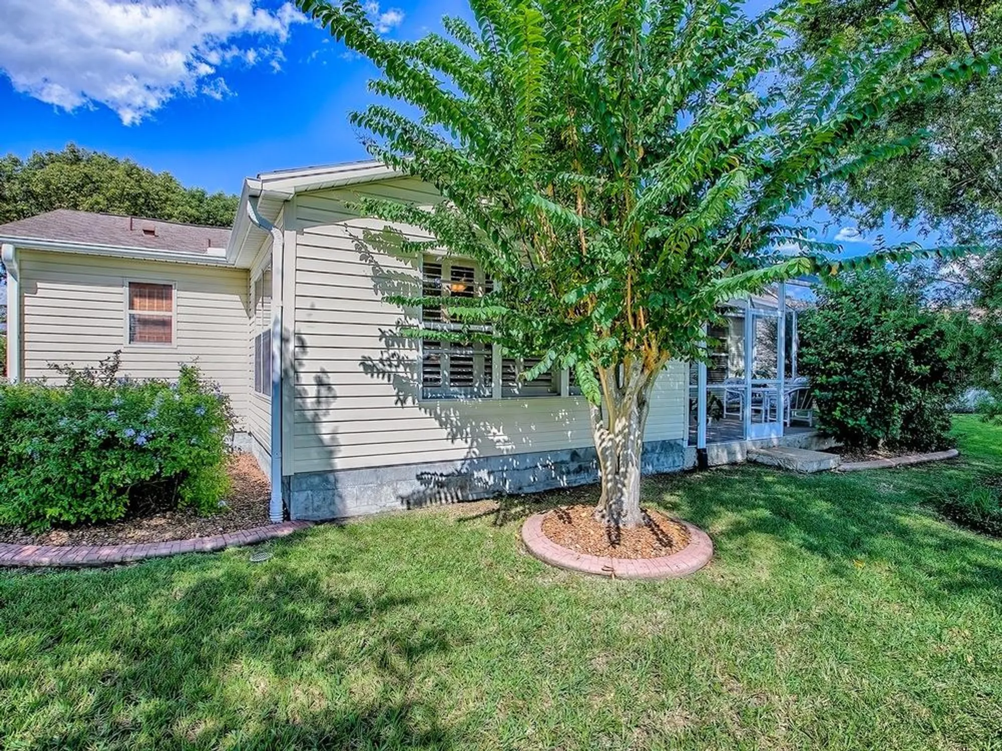 Property Slideshow image 33 of 38 | 16899 se 96th chapelwood cir, The Villages, FL, 32162
