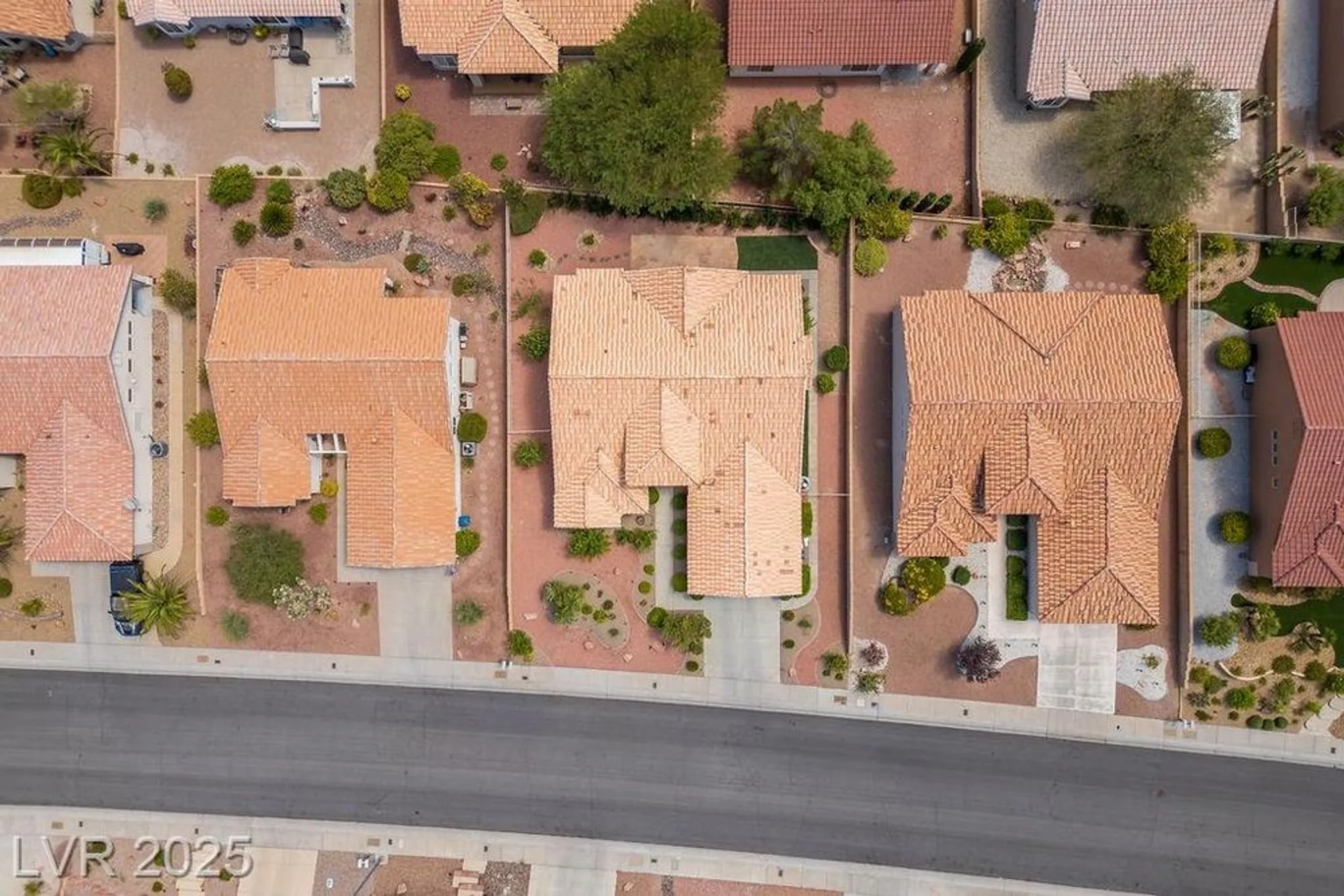 Property Slideshow image 45 of 80 | 2620 hanging rock dr, Las Vegas, NV, 89134