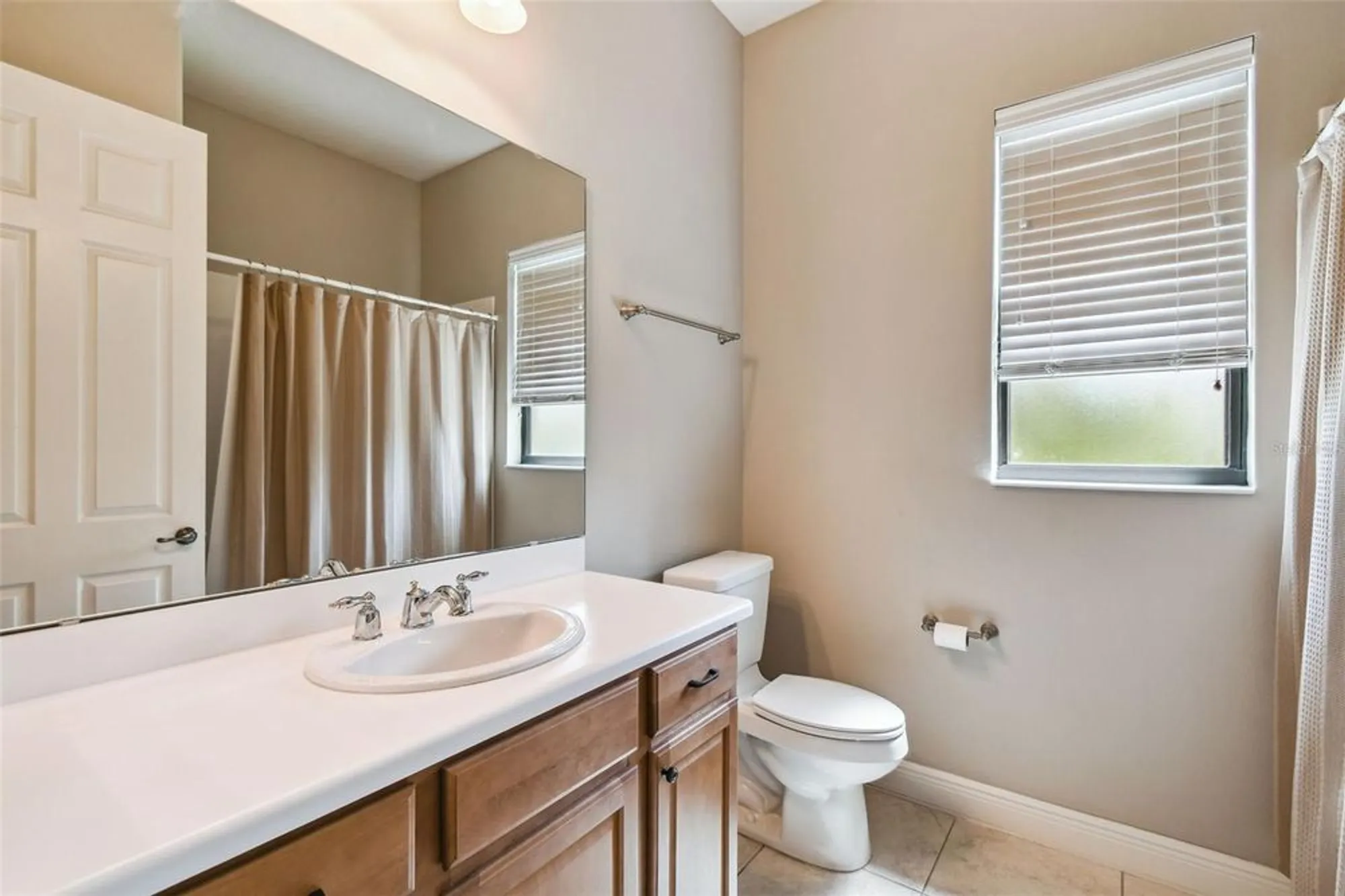 Property Slideshow image 28 of 57 | 313 santa barbara ln, Kissimmee, FL, 34759