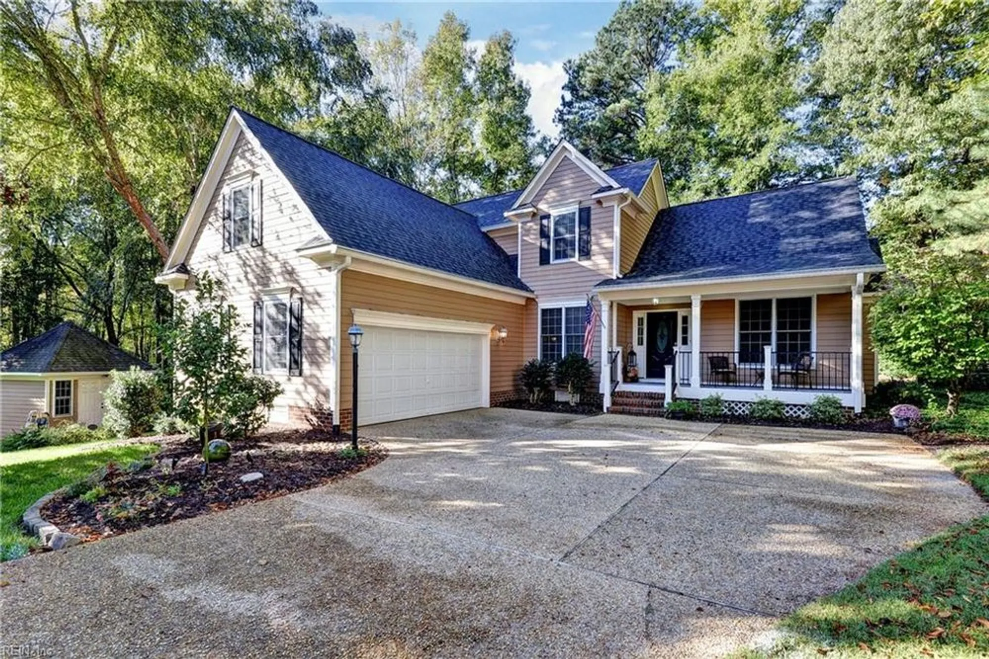 Property Slideshow image 35 of 47 | 108 aberdeen, Williamsburg, VA, 23188