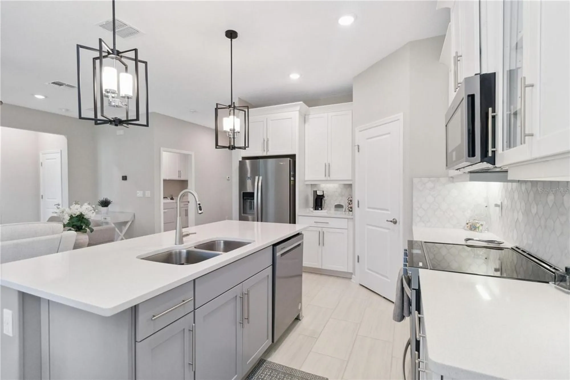 Property Slideshow image 15 of 55 | 412 daylily blvd, Nokomis, FL, 34275