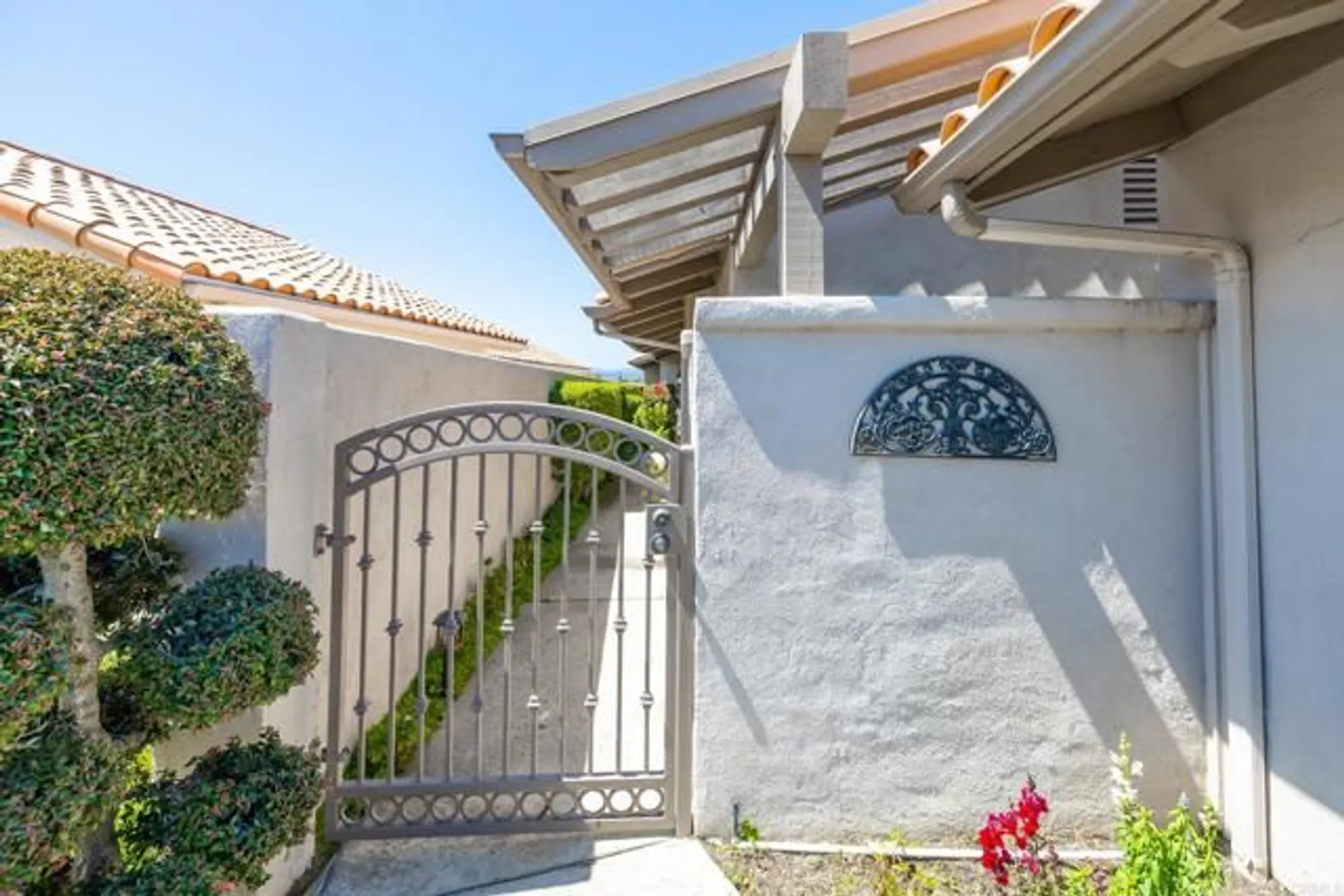 Property Slideshow image 8 of 58 | 1057 ridge heights dr, Fallbrook, CA, 92028