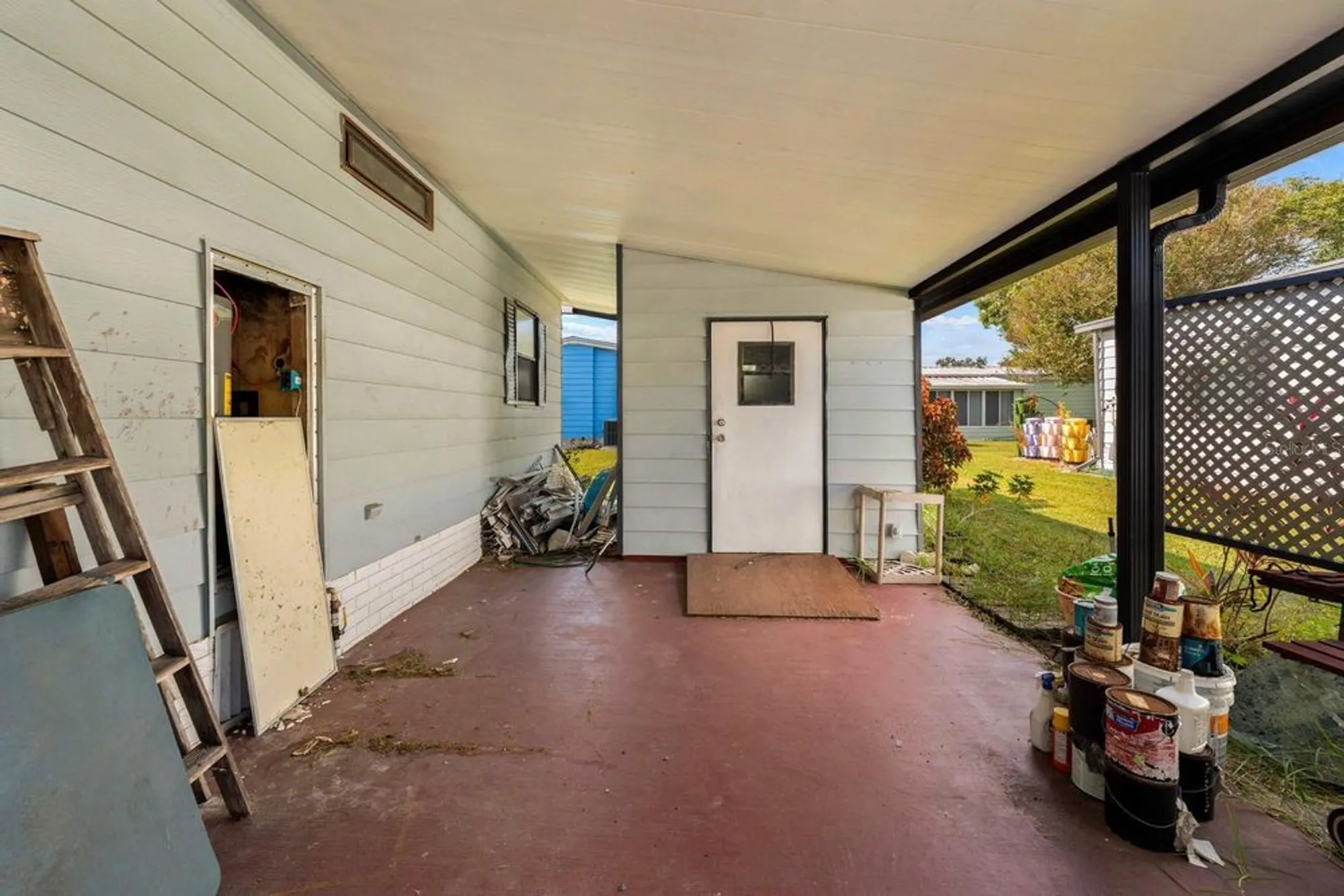 Property Slideshow image 18 of 27 | 4903 deerwood dr, Lakeland, FL, 33810