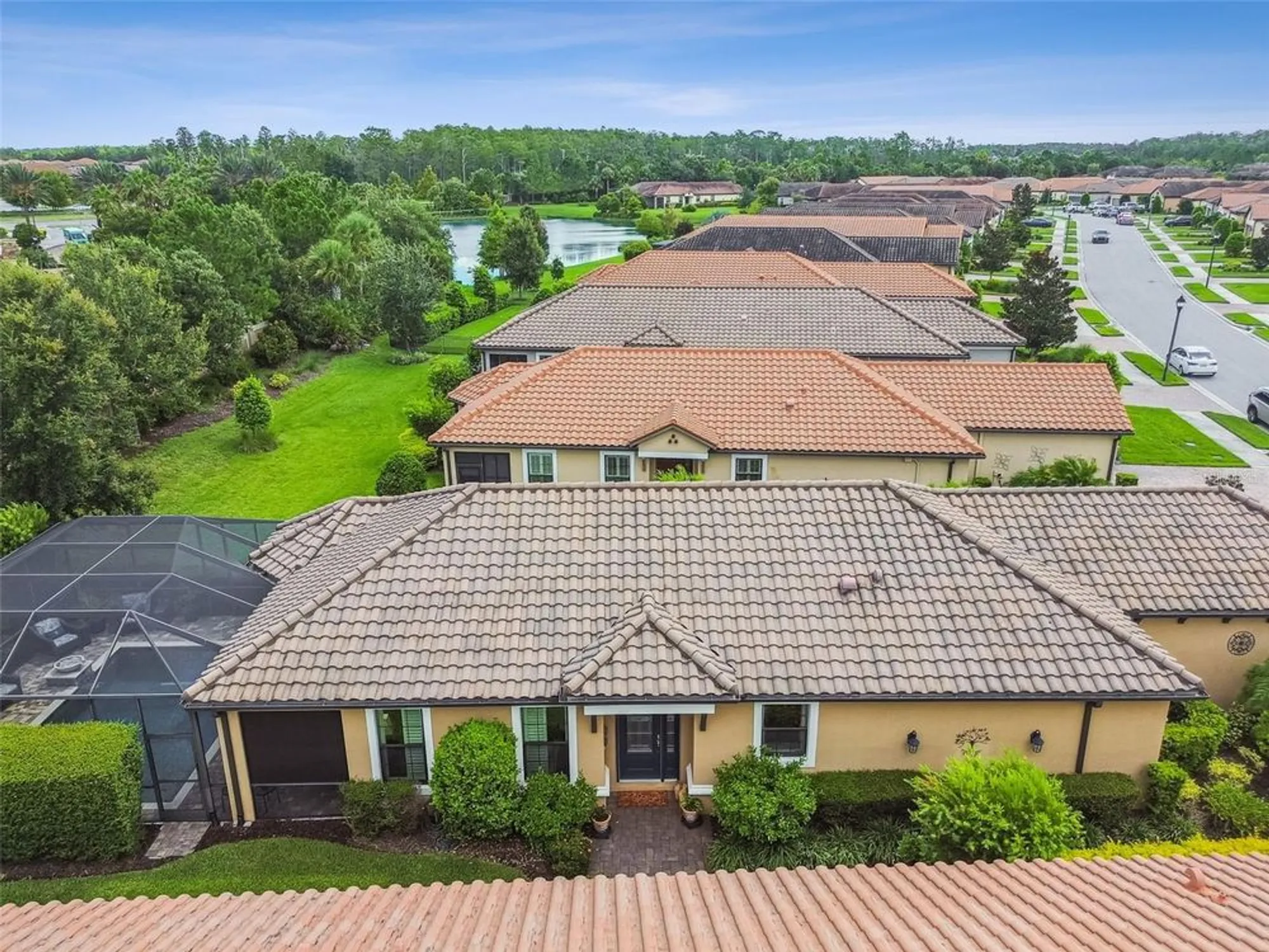 Property Slideshow image 5 of 70 | 11551 callisia dr, Odessa, FL, 33556