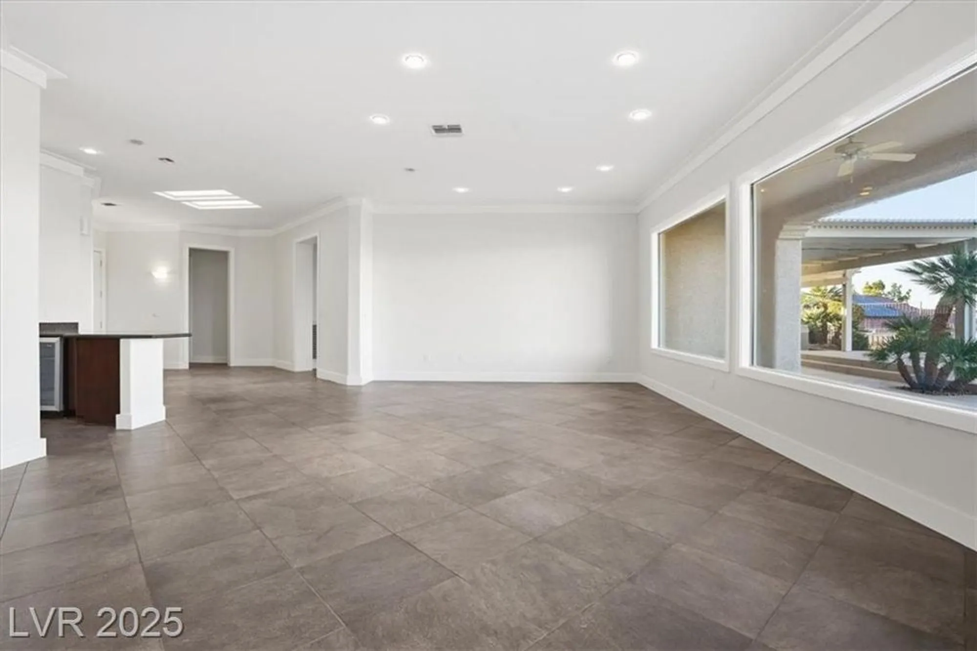 Property Slideshow image 3 of 56 | 2874 hartwick pines dr, Henderson, NV, 89052