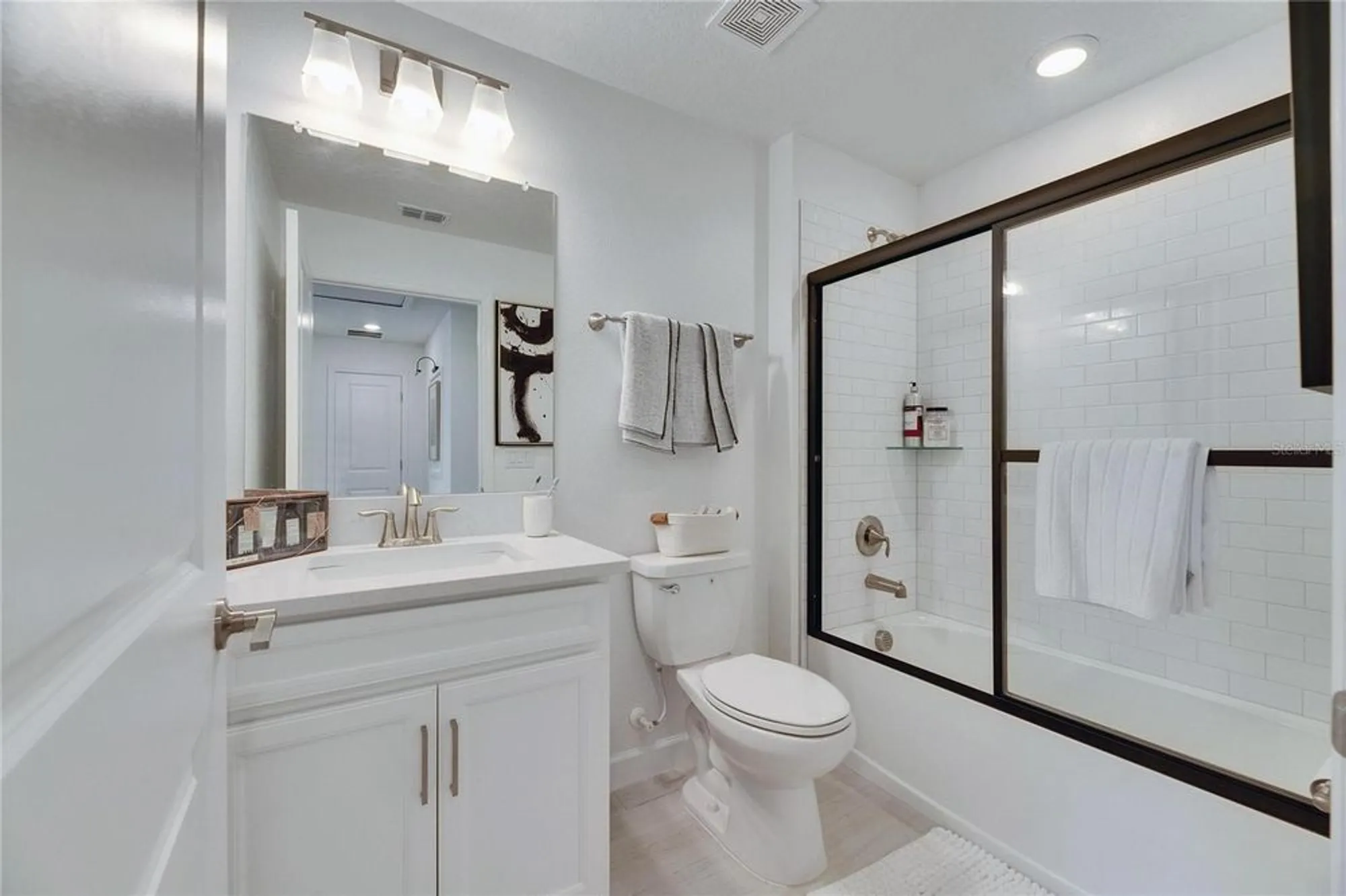Property Slideshow image 48 of 100 | 17554 holly well ave, Wimauma, FL, 33598