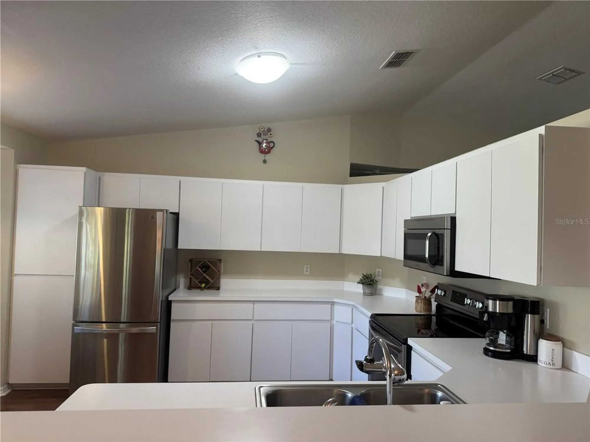 Property Slideshow image 4 of 13 | 6071 sw 105th pl, Ocala, FL, 34476