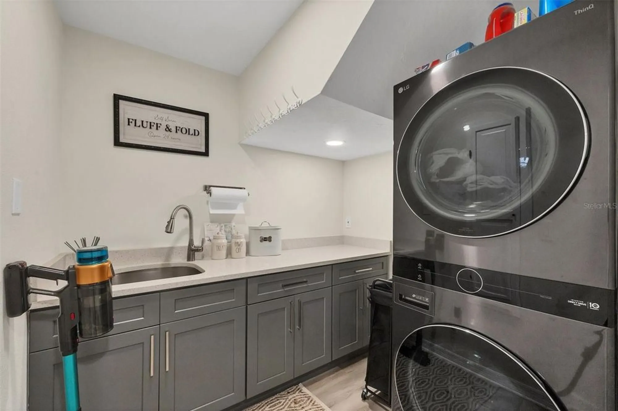 Property Slideshow image 37 of 66 | 1719 starling dr # 1719, Sarasota, FL, 34231