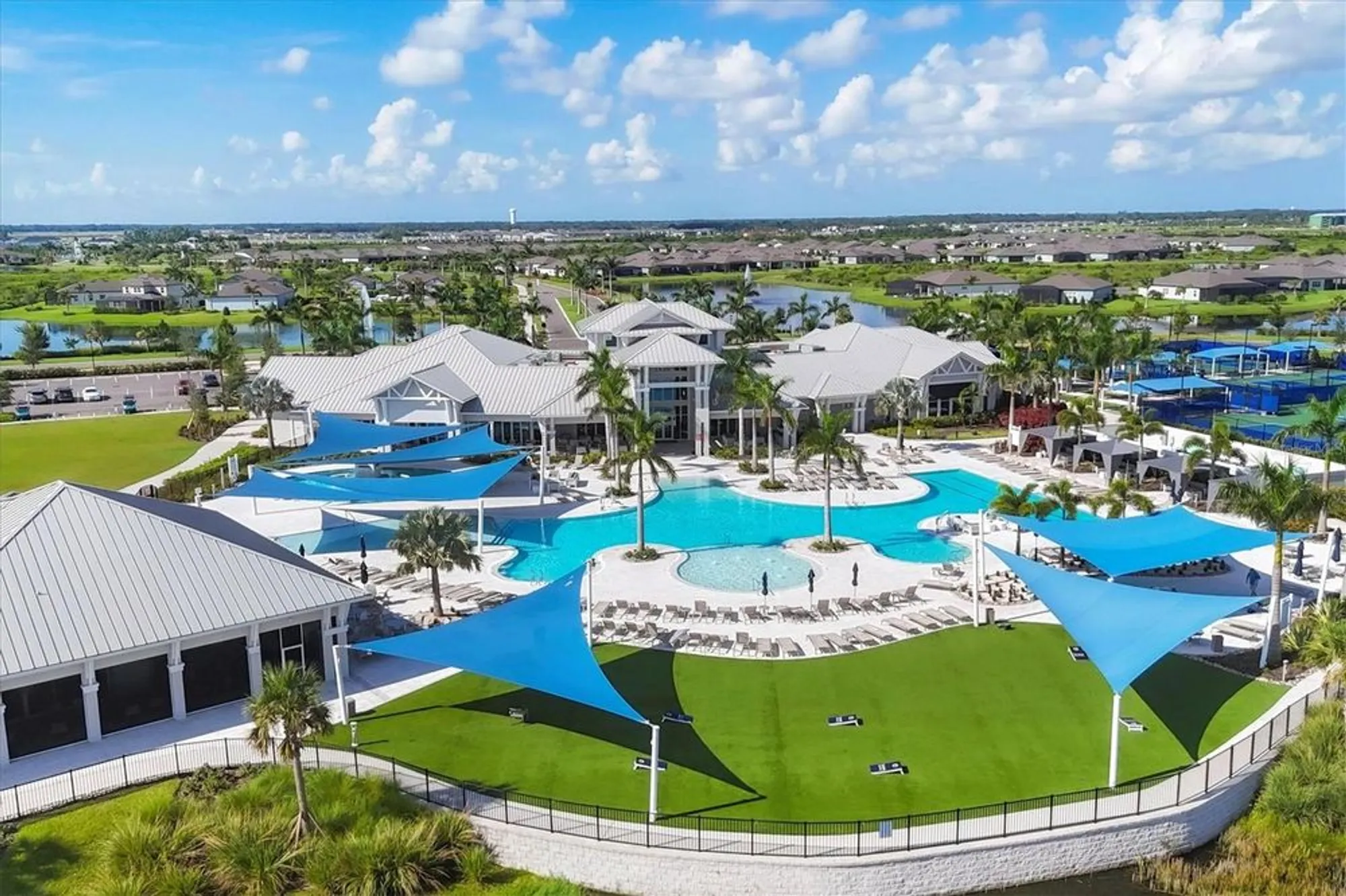 Property Slideshow image 76 of 77 | 9028 sunray cv, Parrish, FL, 34219