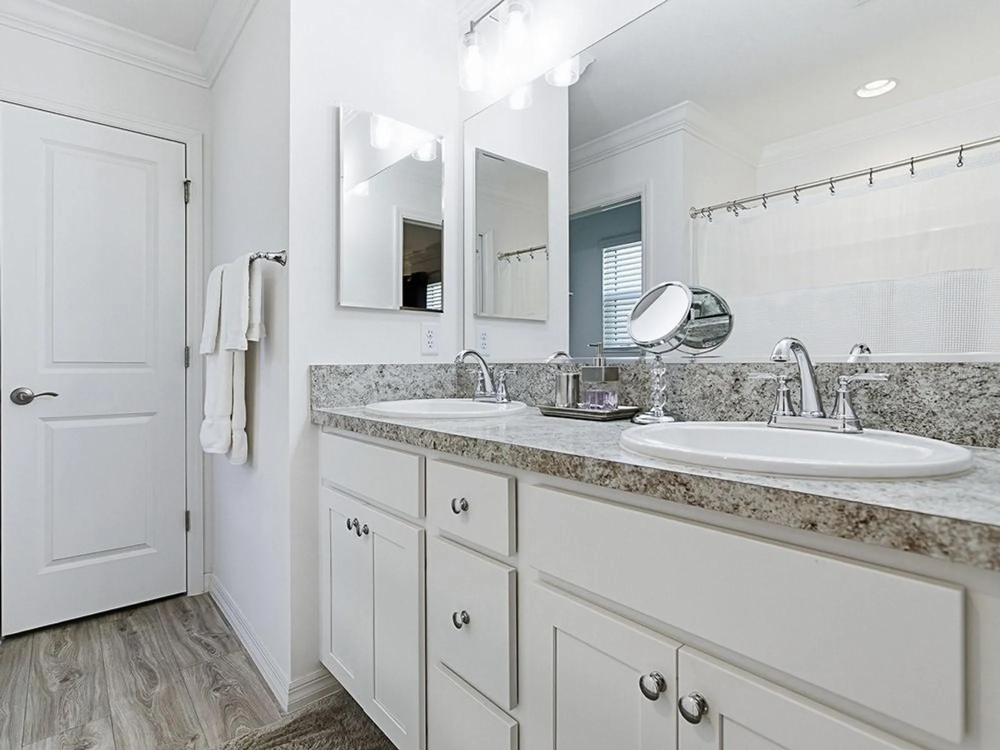 Property Slideshow image 18 of 35 | 4280 gale ln, The Villages, FL, 32163