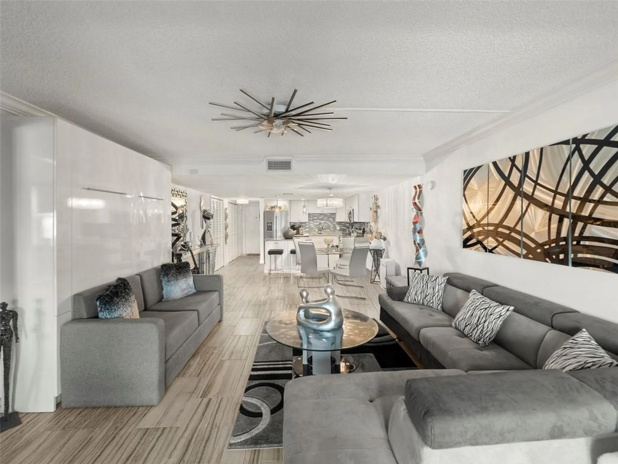 Property Slideshow image 14 of 36 | 7600 sun island dr 107, South Pasadena, FL, 33707