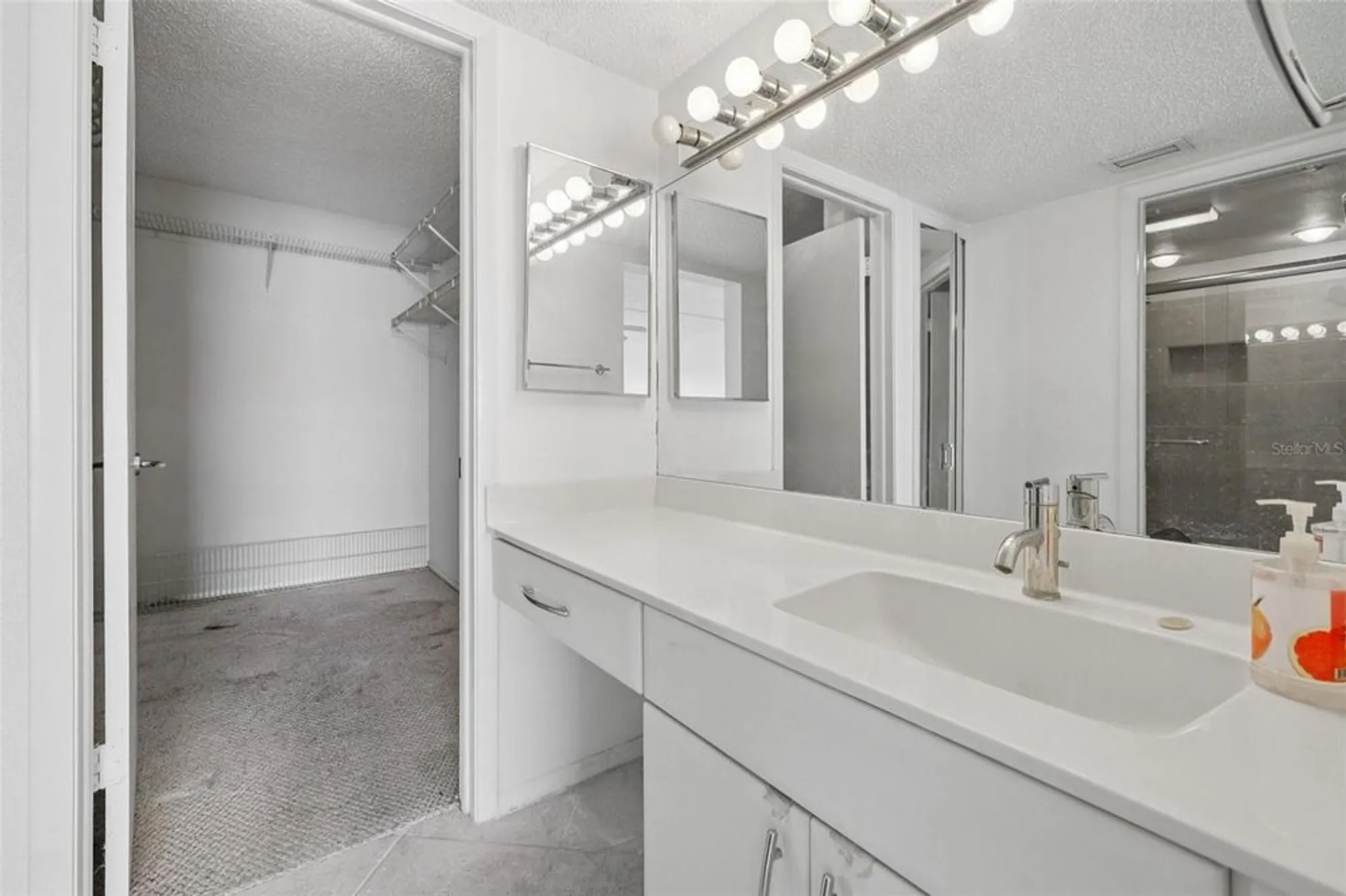 Property Slideshow image 15 of 29 | 7300 sun island dr 1602, South Pasadena, FL, 33707