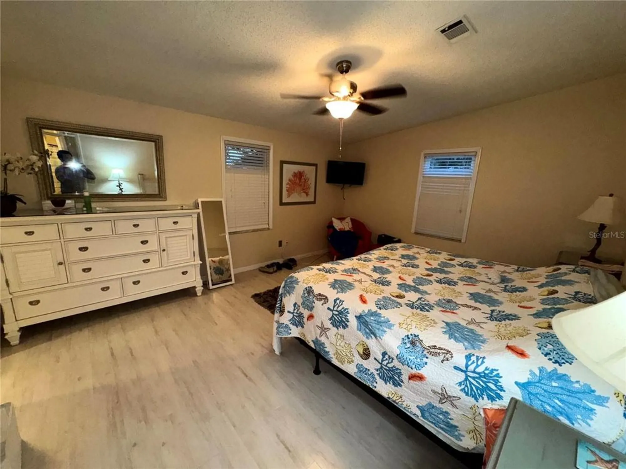 Property Slideshow image 3 of 49 | 813 saint andrews blvd, Lady Lake, FL, 32159