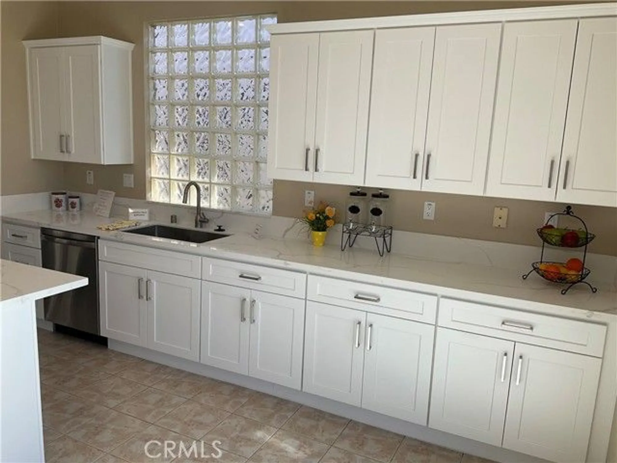 Property Slideshow image 9 of 60 | 8251 triplett ln, Hemet, CA, 92545