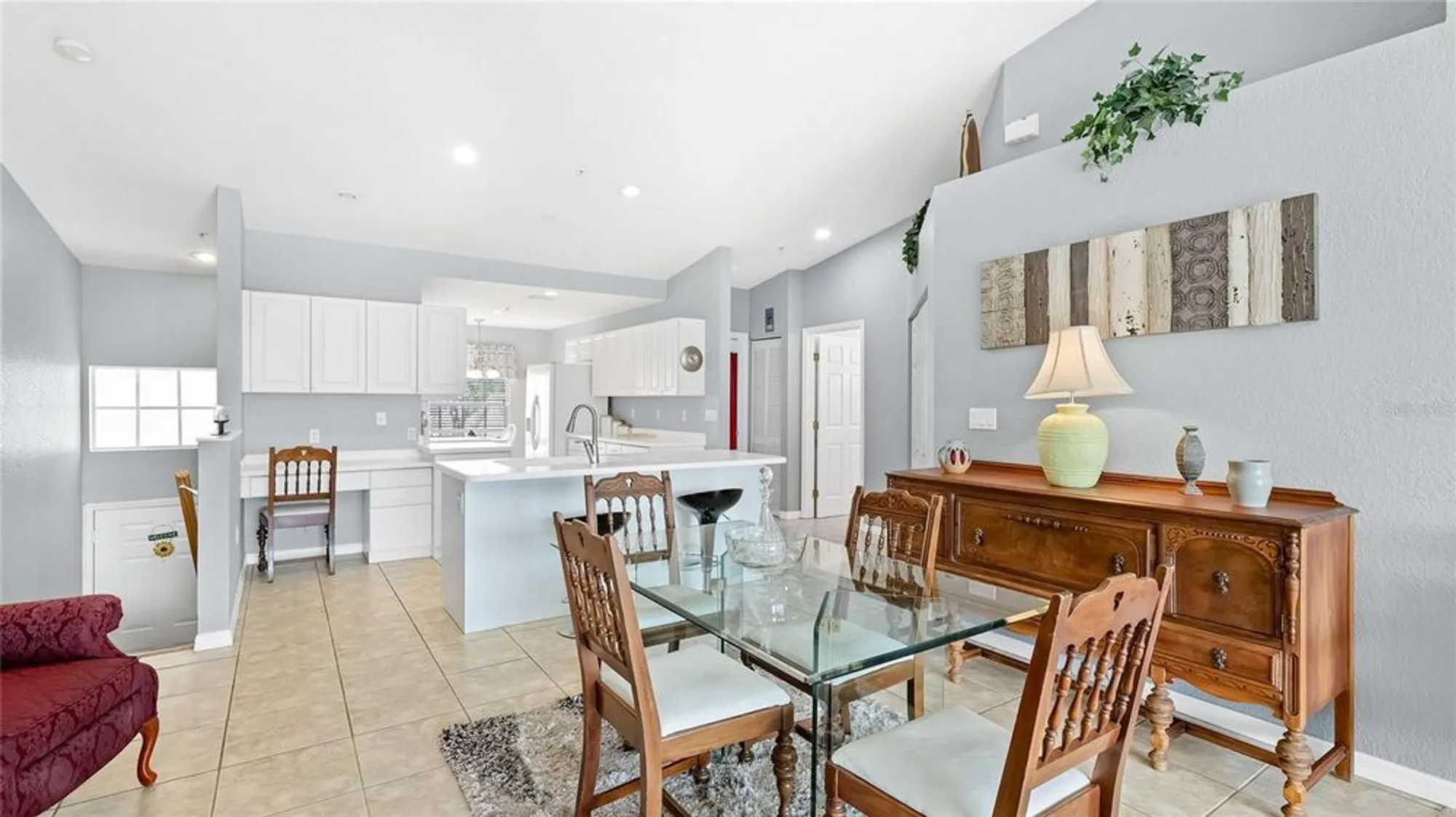 Property Slideshow image 6 of 35 | 7520 marsh orchid cir, Bradenton, FL, 34203