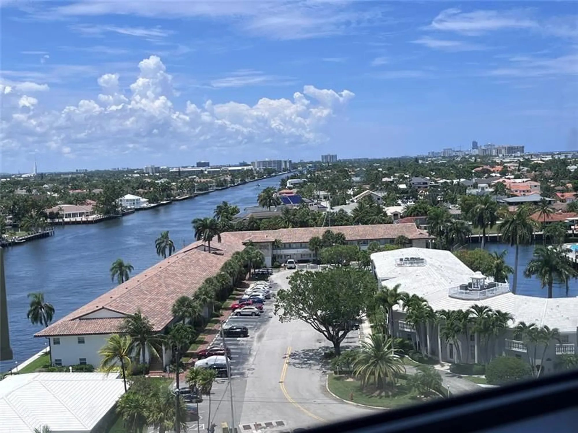 Property Slideshow image 14 of 38 | 3200 ne 36th st 1012, Fort Lauderdale, FL, 33308