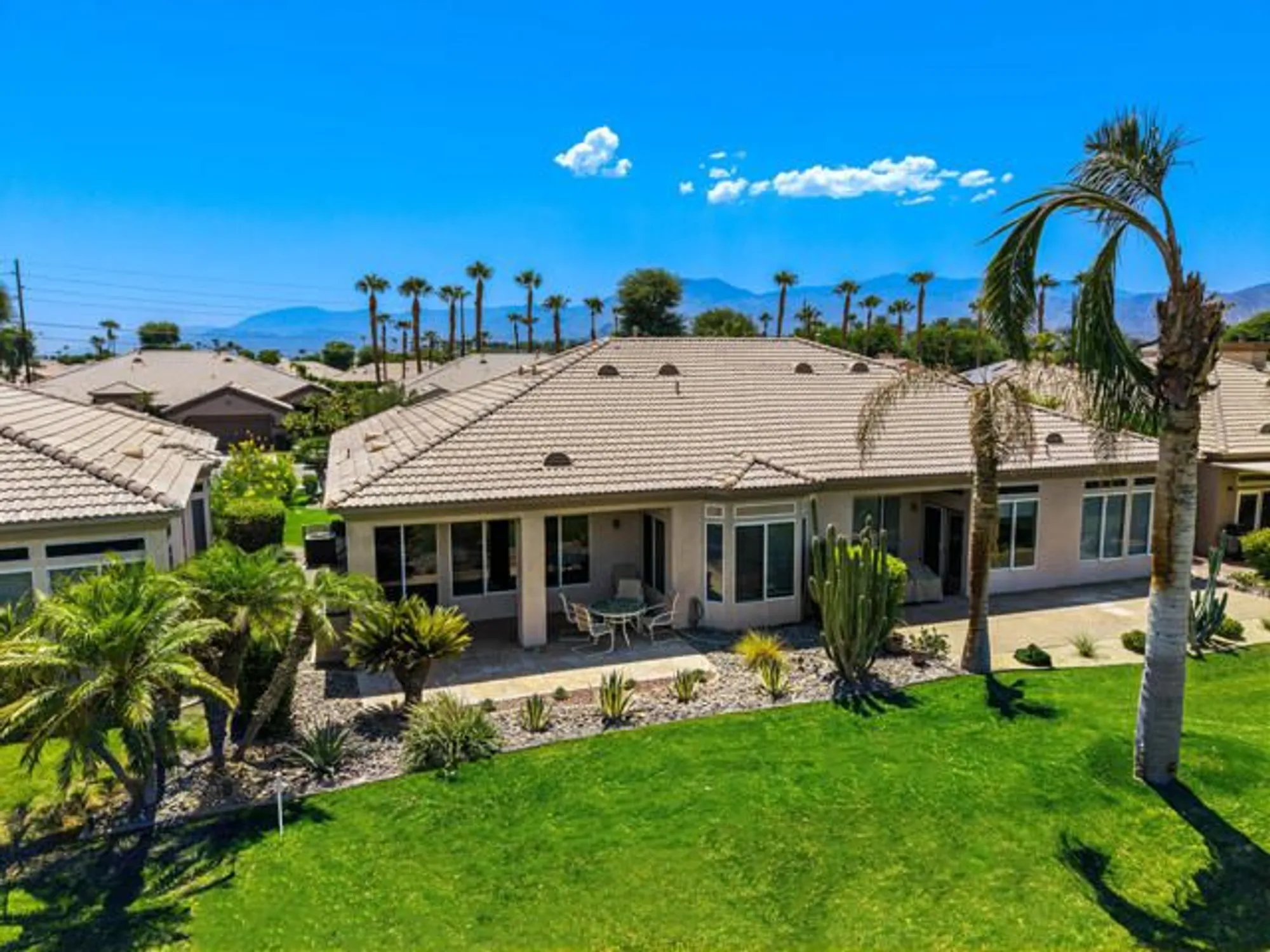 Property Slideshow image 31 of 44 | 80418 portobello dr, Indio, CA, 92201