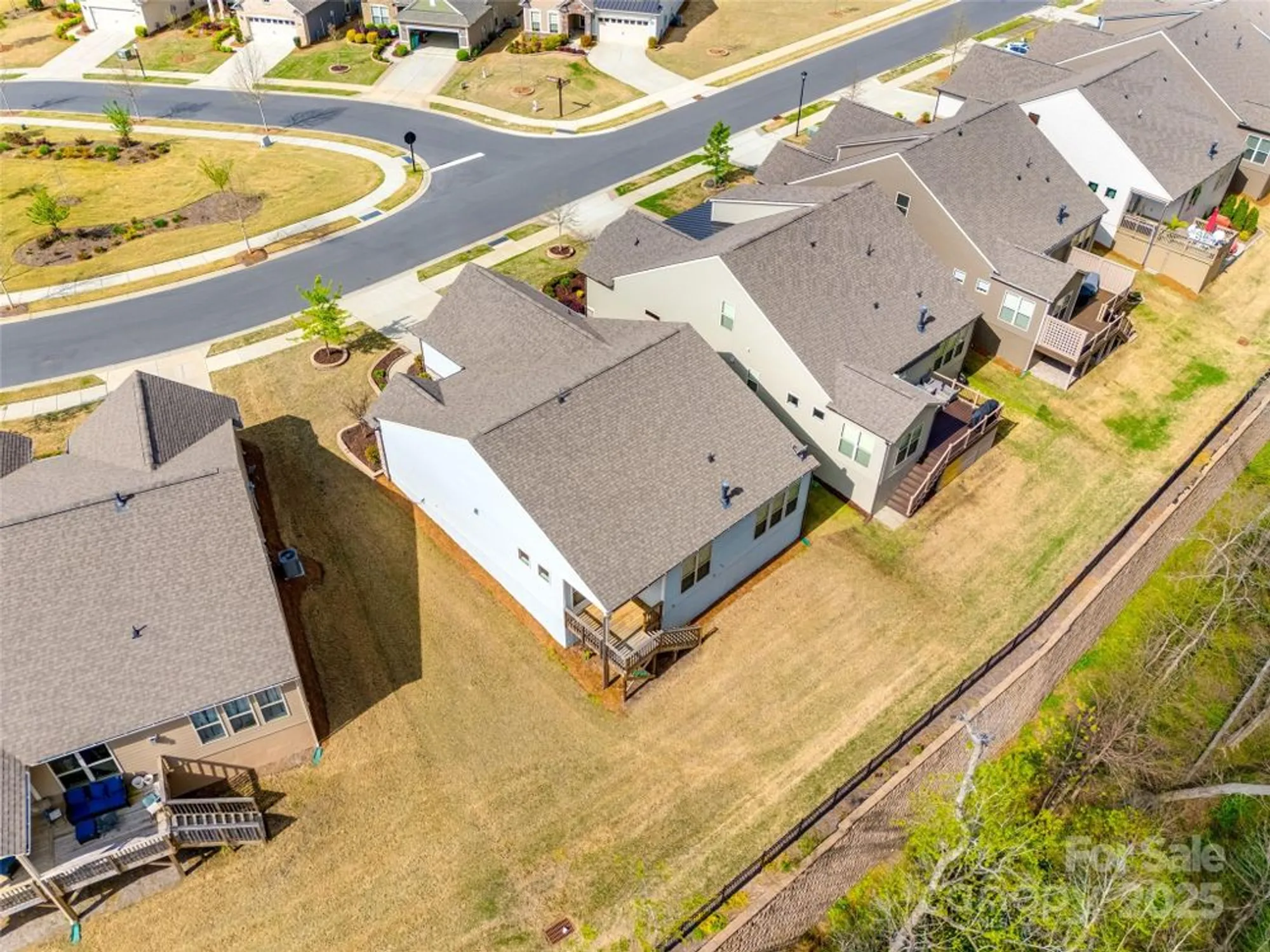 Property Slideshow image 38 of 41 | 1625 carolina orchards blvd, Fort Mill, SC, 29715