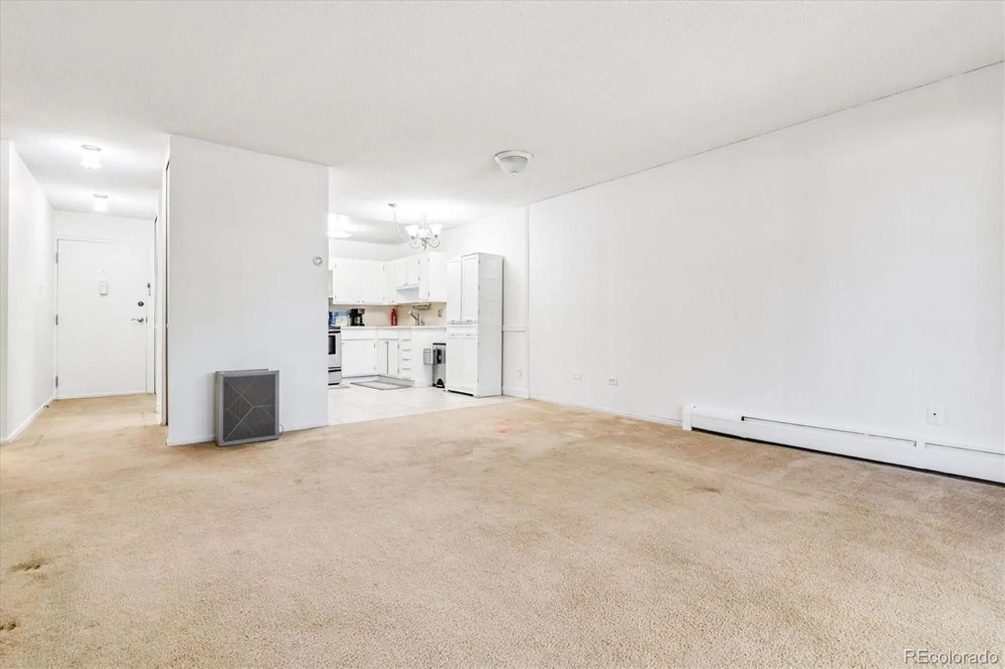 Property Slideshow image 10 of 48 | 610 s clinton st 11c, Denver, CO, 80247
