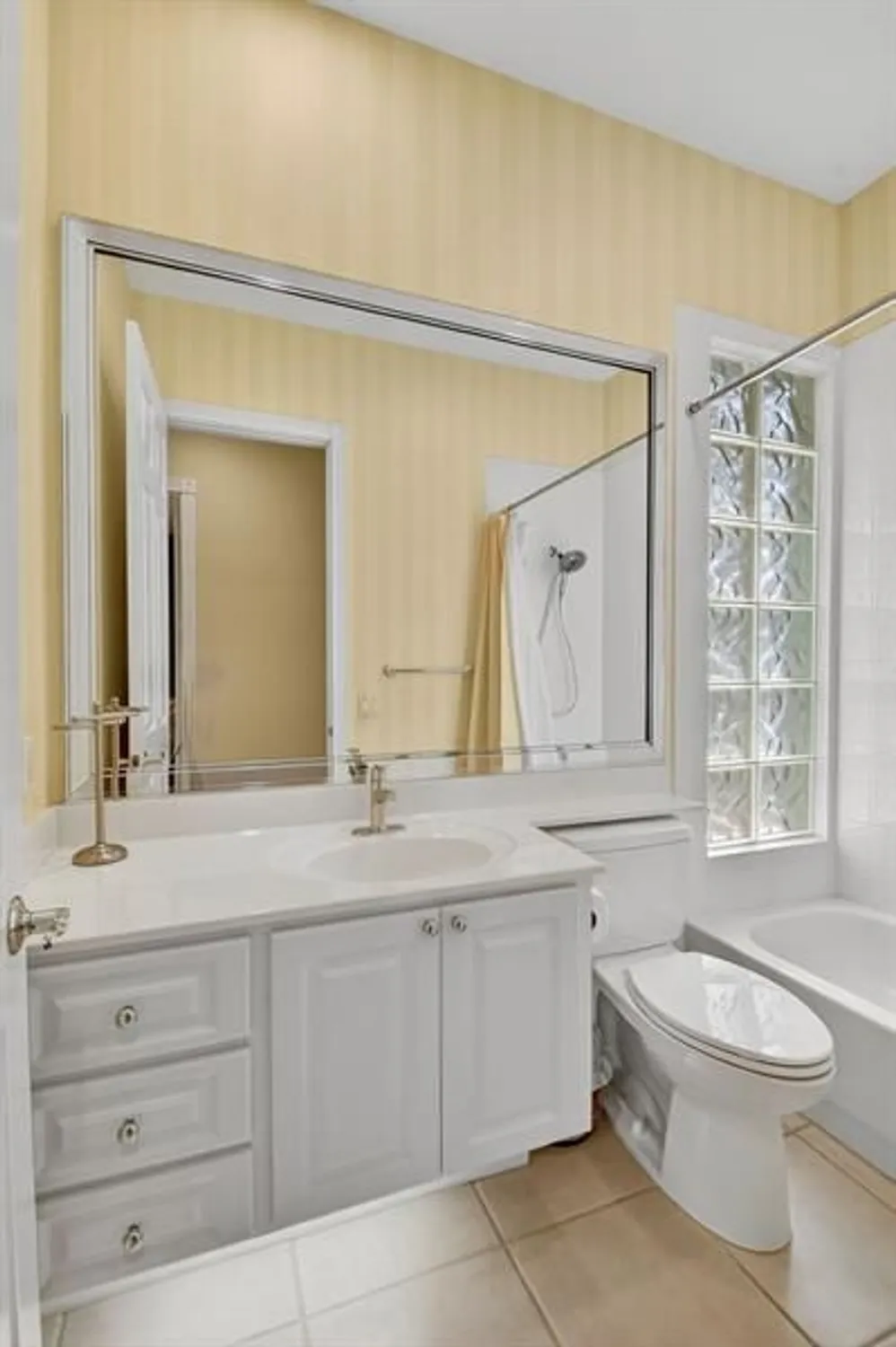 Property Slideshow image 41 of 93 | 7802 red river rd, West Palm Beach, FL, 33411