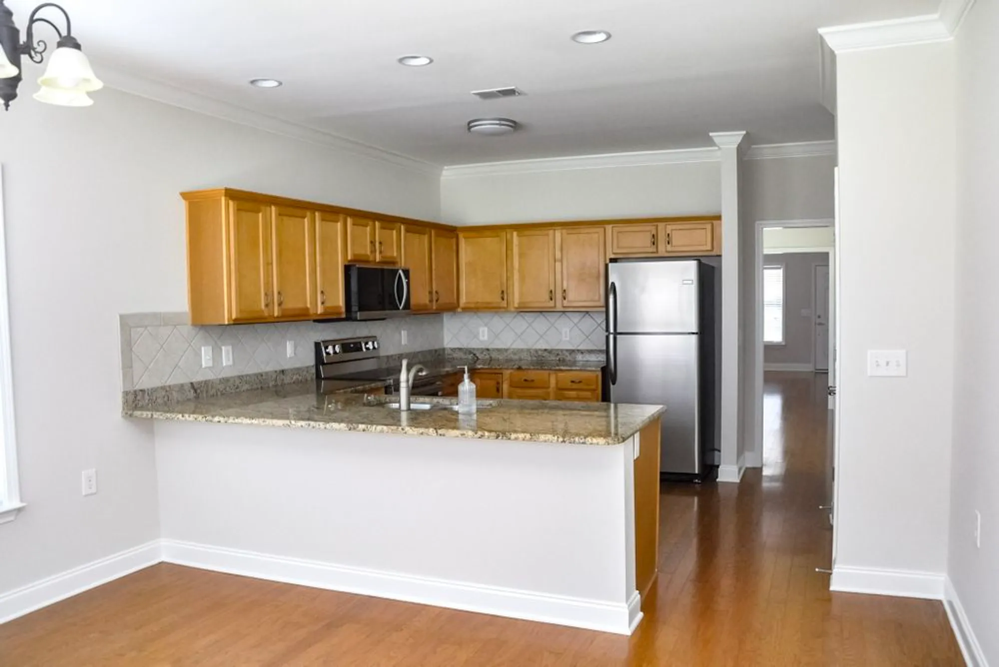 Property Slideshow image 7 of 32 | 262 wrennewood ln, Franklin, TN, 37064