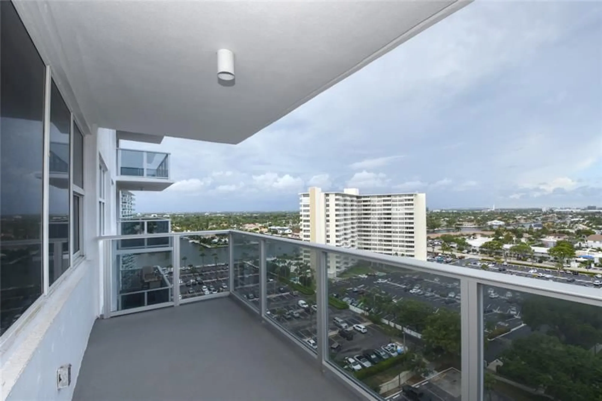 Property Slideshow image 22 of 38 | 3333 ne 34th st 1402, Fort Lauderdale, FL, 33308