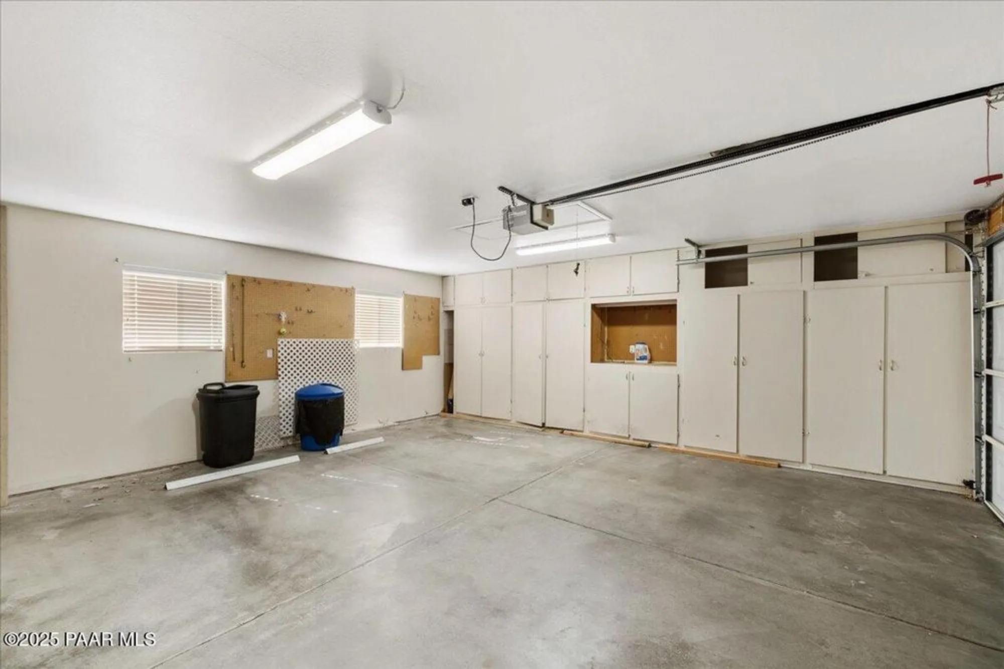 Property Slideshow image 23 of 28 | 649 n vermilion dr, Dewey-Humboldt, AZ, 86327