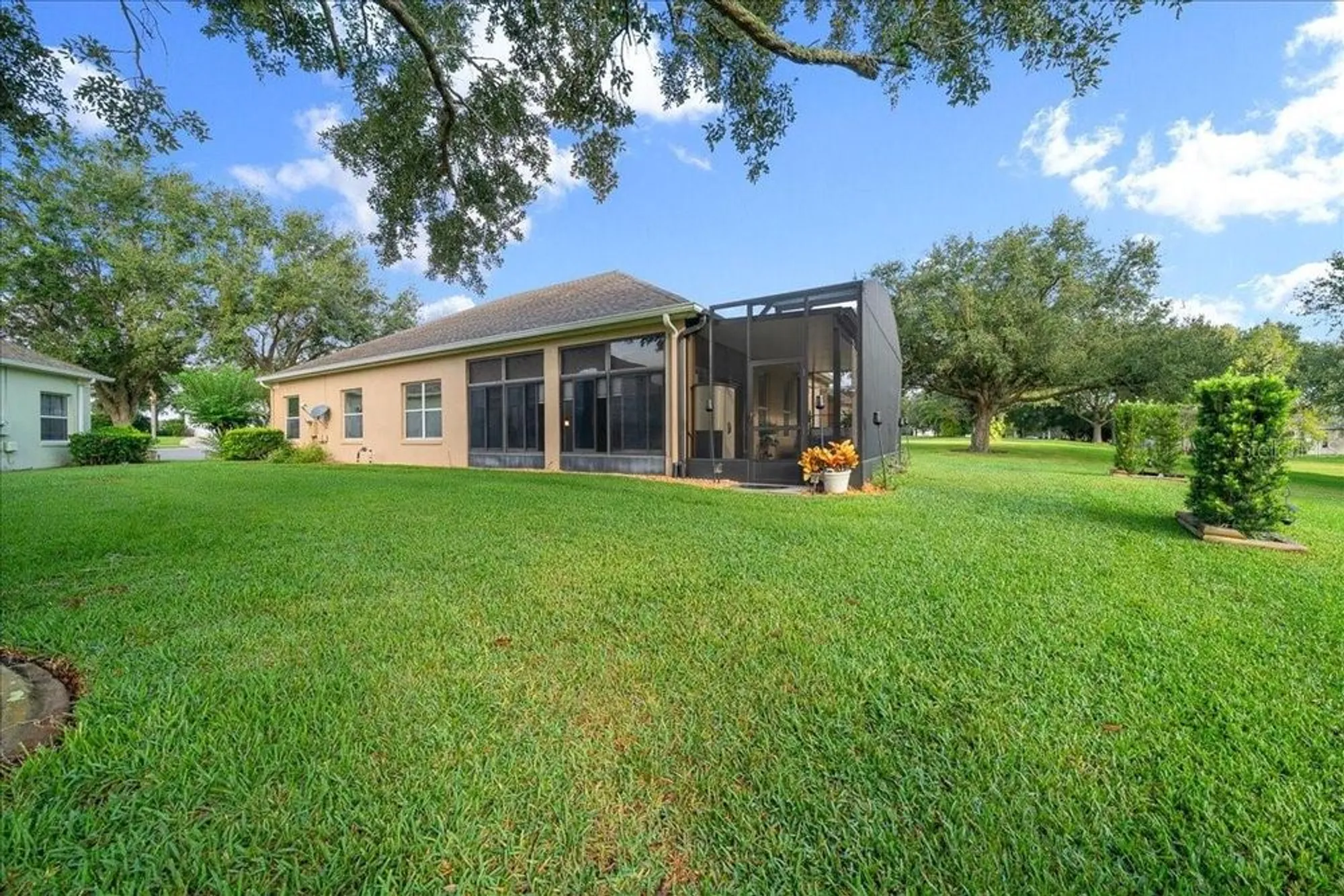 Property Slideshow image 54 of 58 | 25008 cypress pond ct, Leesburg, FL, 34748