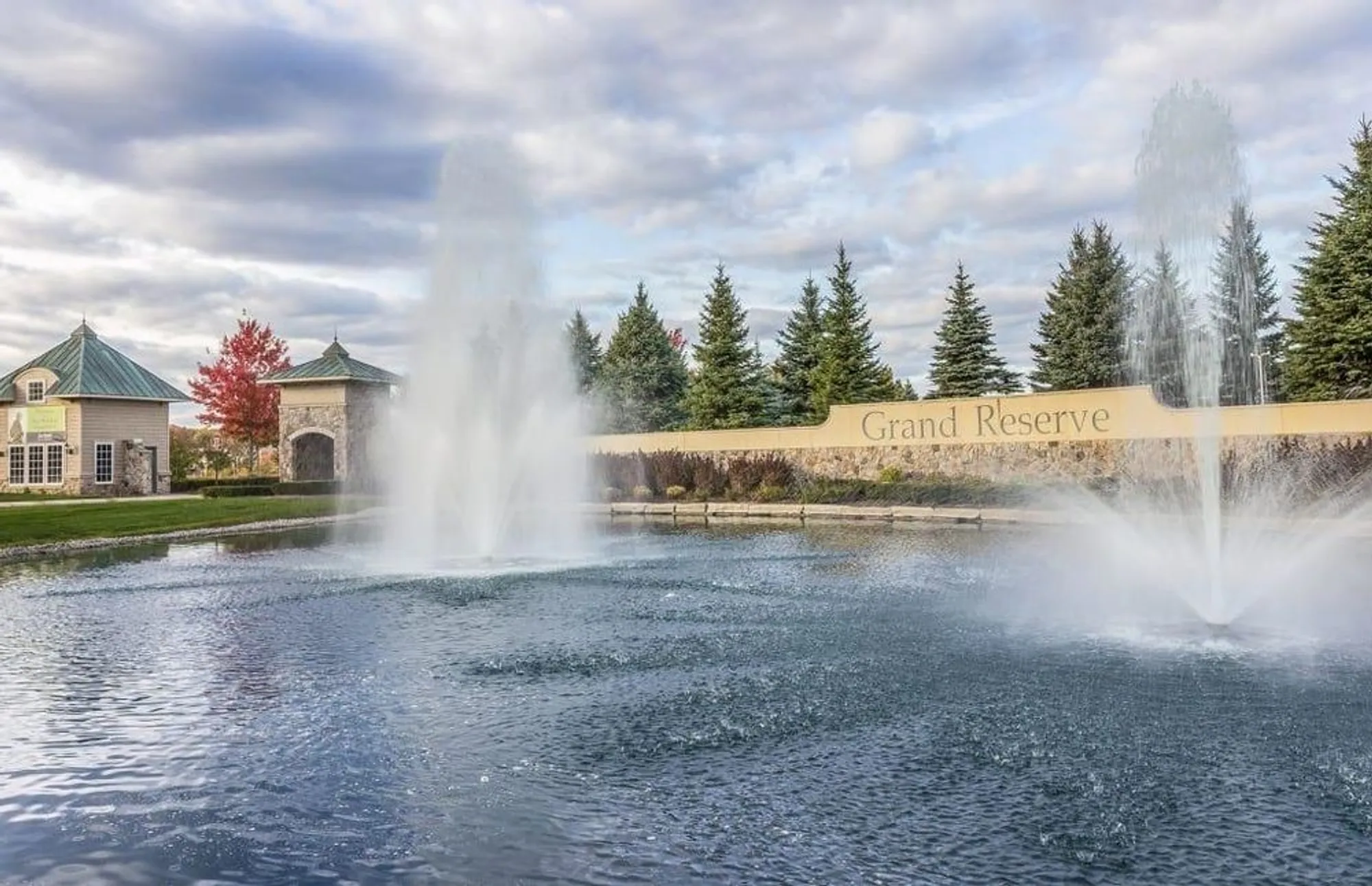 Property Slideshow image 33 of 60 | 9411 saint andrews dr, Grand Blanc, MI, 48439