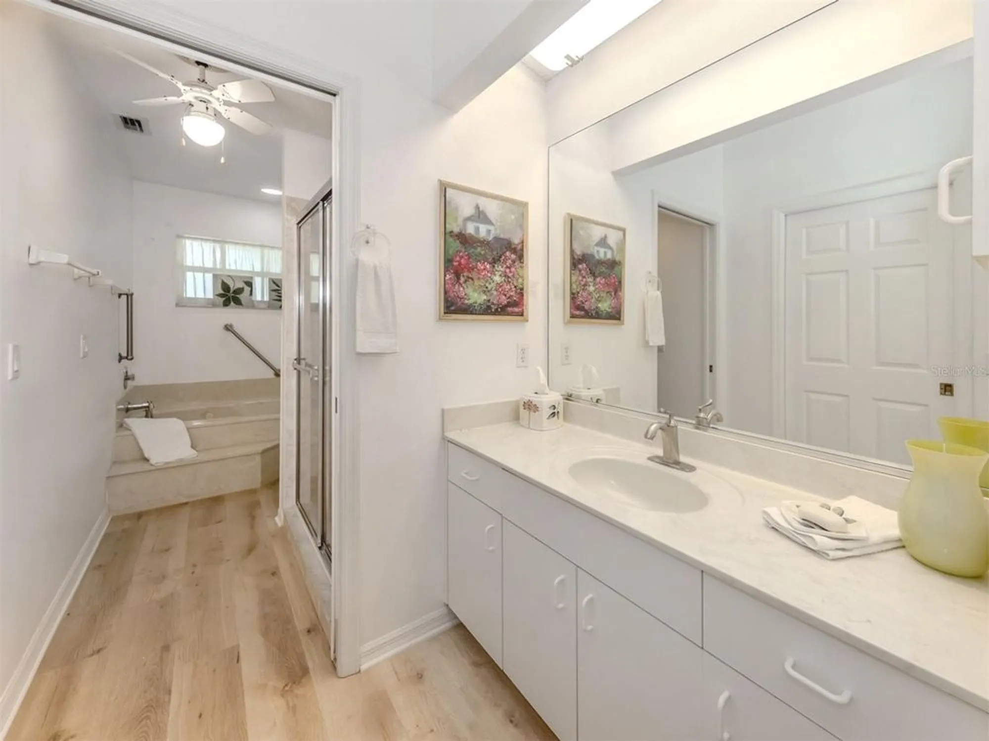 Property Slideshow image 18 of 83 | 503 clubside cir 47, Venice, FL, 34293