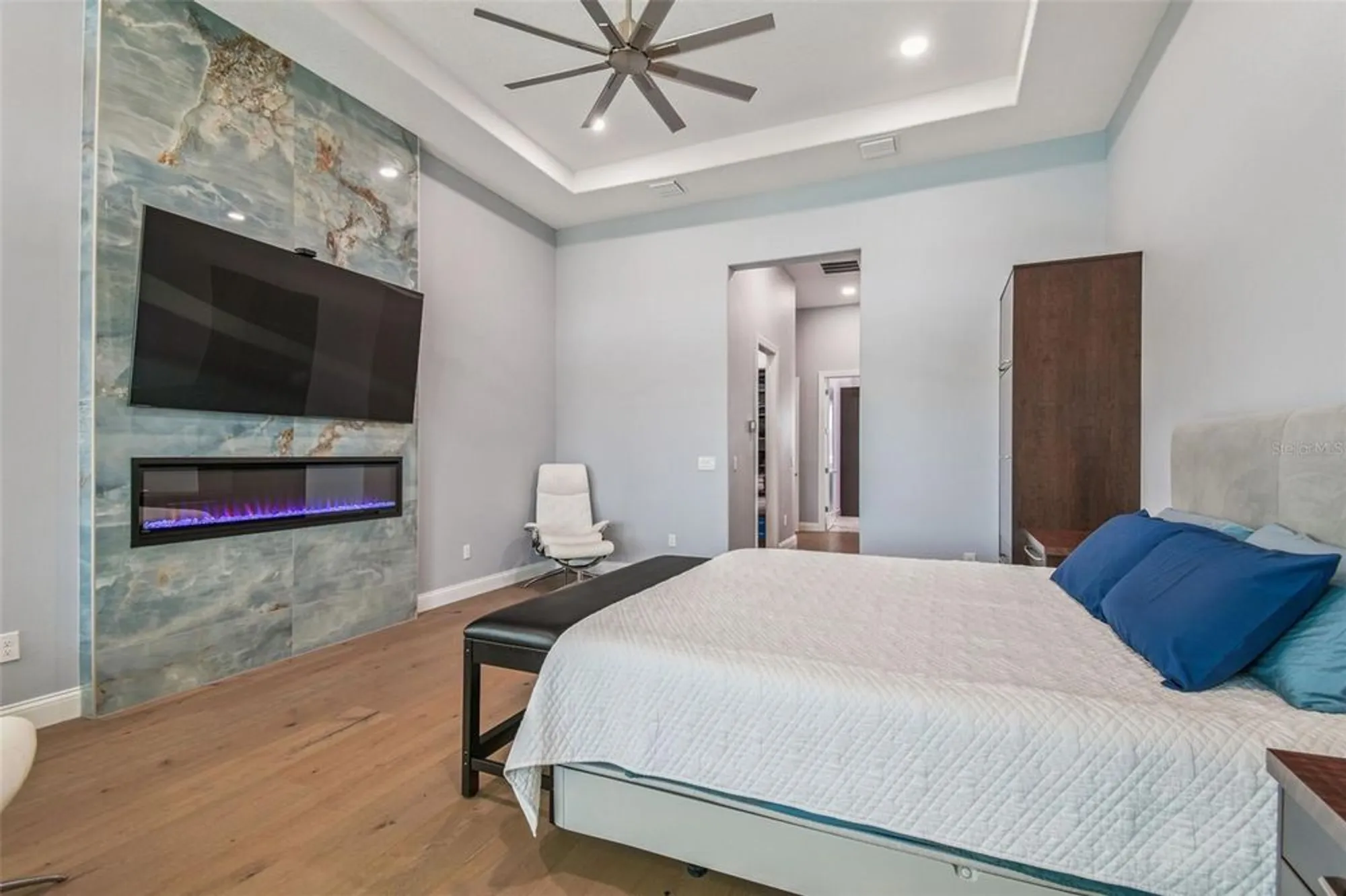 Property Slideshow image 4 of 100 | 29171 ginnetto dr, Wesley Chapel, FL, 33543