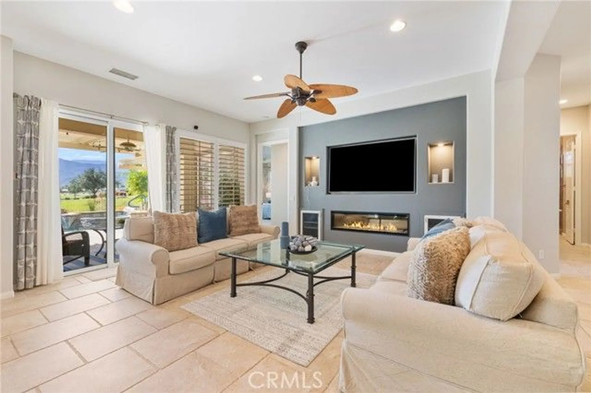 Property Slideshow image 15 of 75 | 81687 desert willow dr, La Quinta, CA, 92253