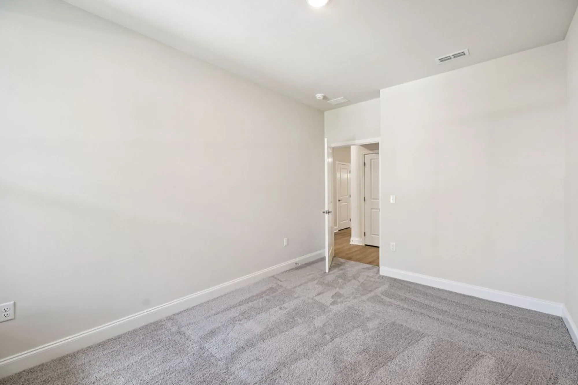 Property Slideshow image 17 of 39 | 110 sidlaw pass, Smyrna, TN, 37167