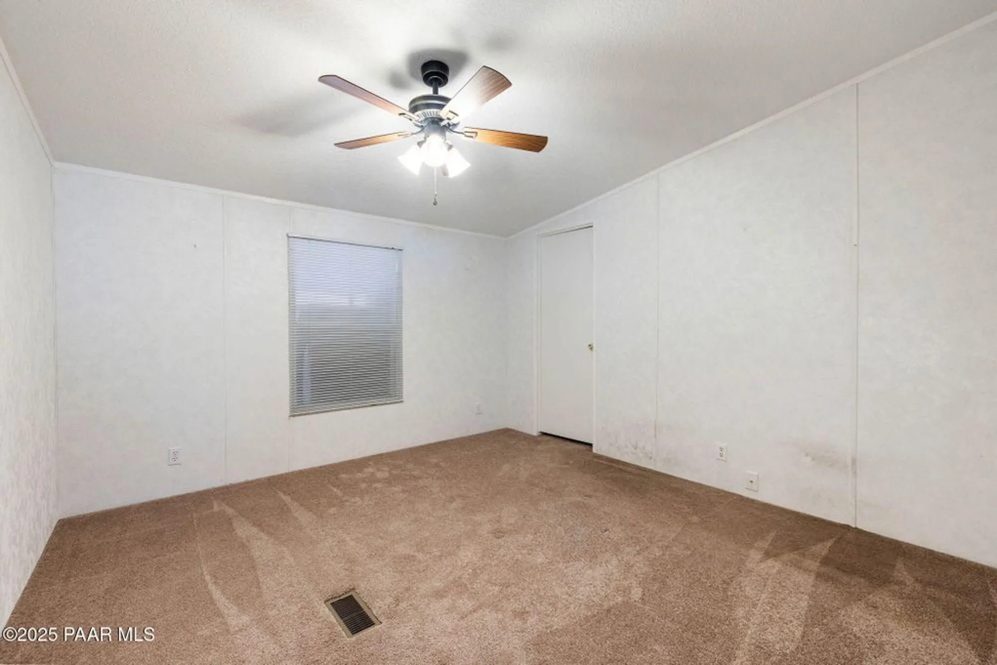 Property Slideshow image 10 of 21 | 652 mesquite tree dr, Prescott Valley, AZ, 86327