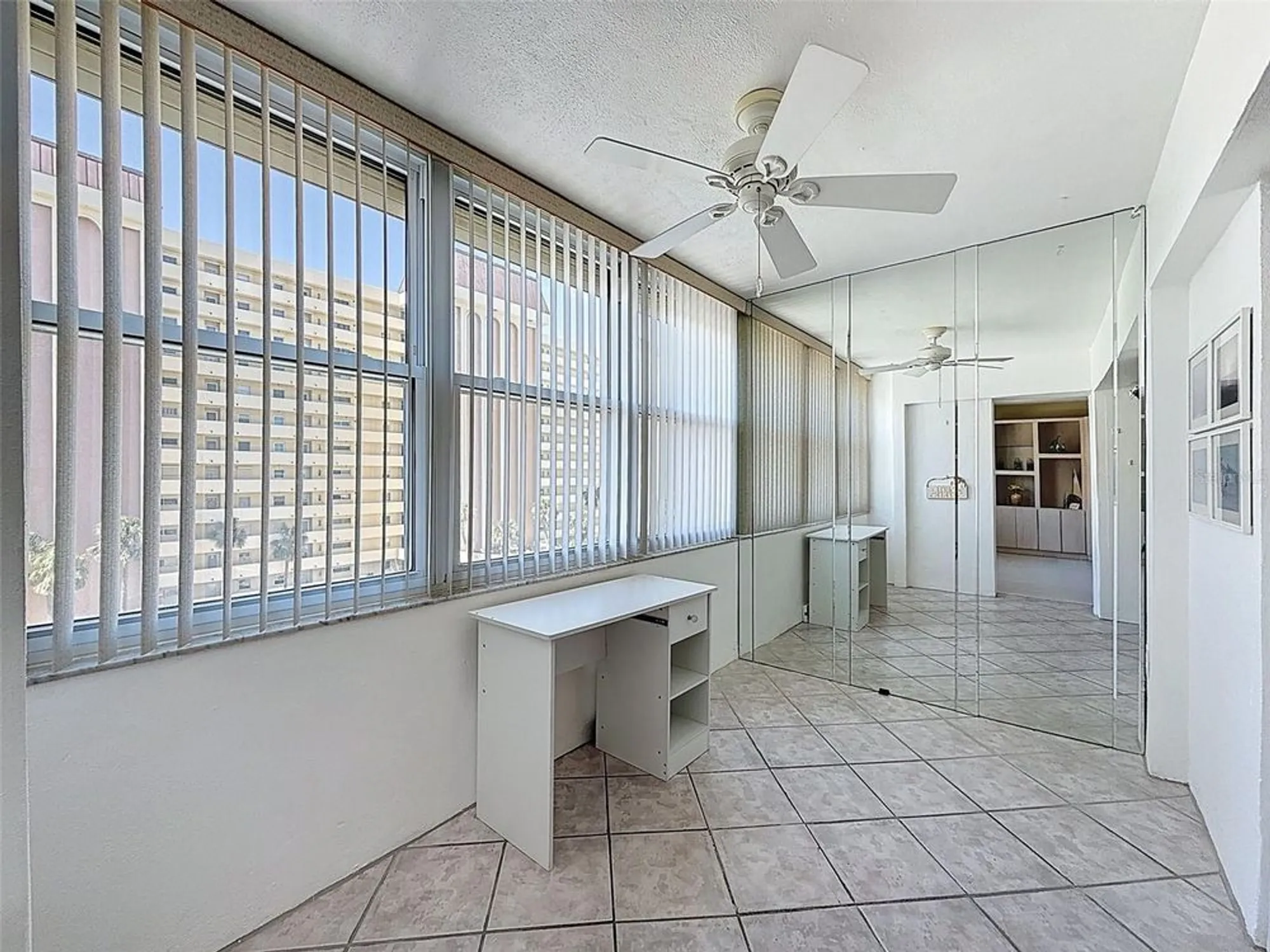 Property Slideshow image 18 of 32 | 4550 cove cir apt 507, St Petersburg, FL, 33708