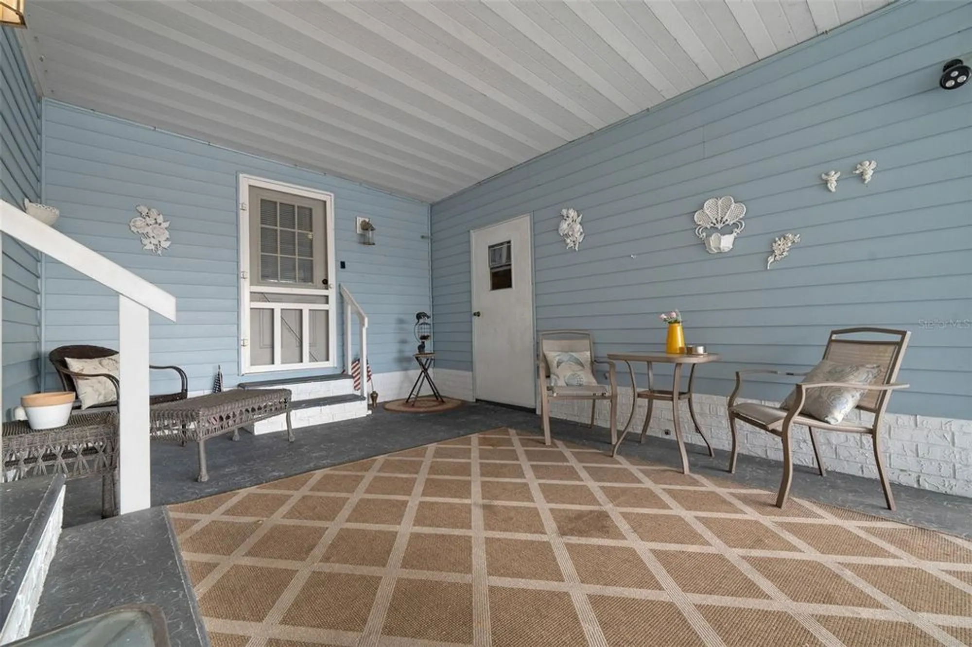 Property Slideshow image 6 of 51 | 1717 lilly ln, Lady Lake, FL, 32159