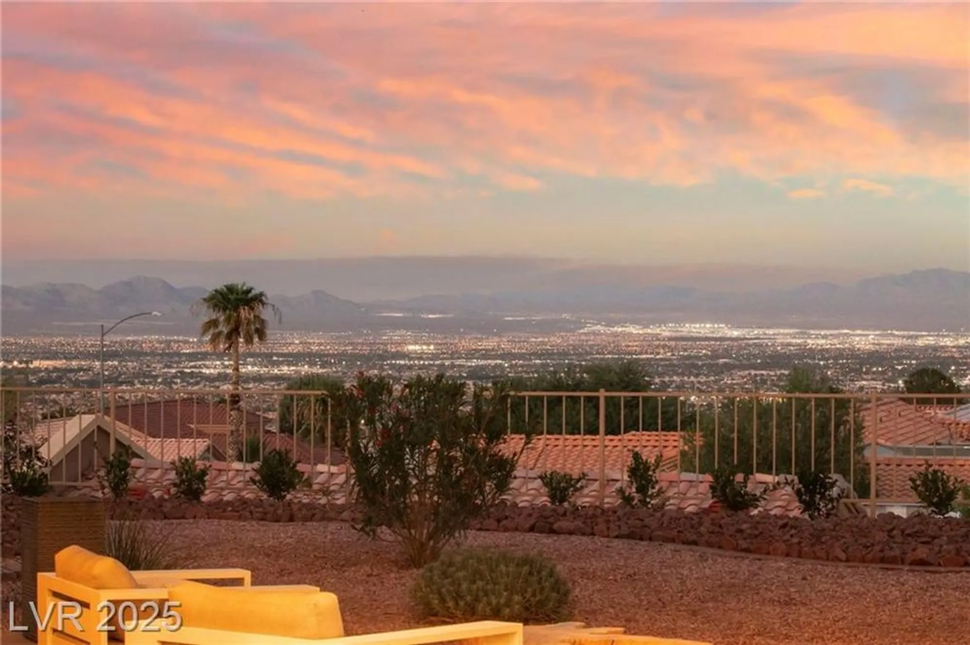 Property Slideshow image 54 of 56 | 2548 faiss dr, Las Vegas, NV, 89134