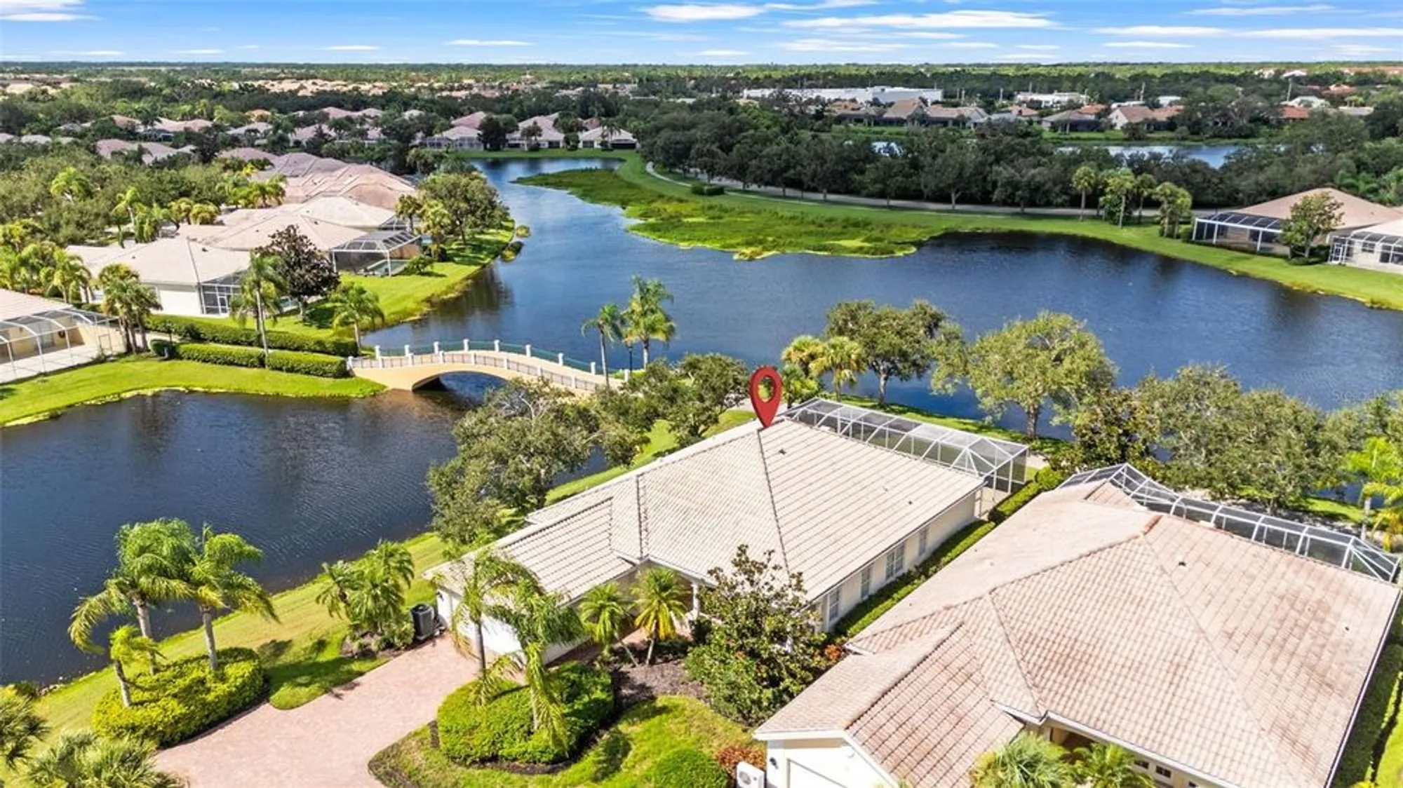 Property Slideshow image 24 of 62 | 5791 girona pl, Sarasota, FL, 34238