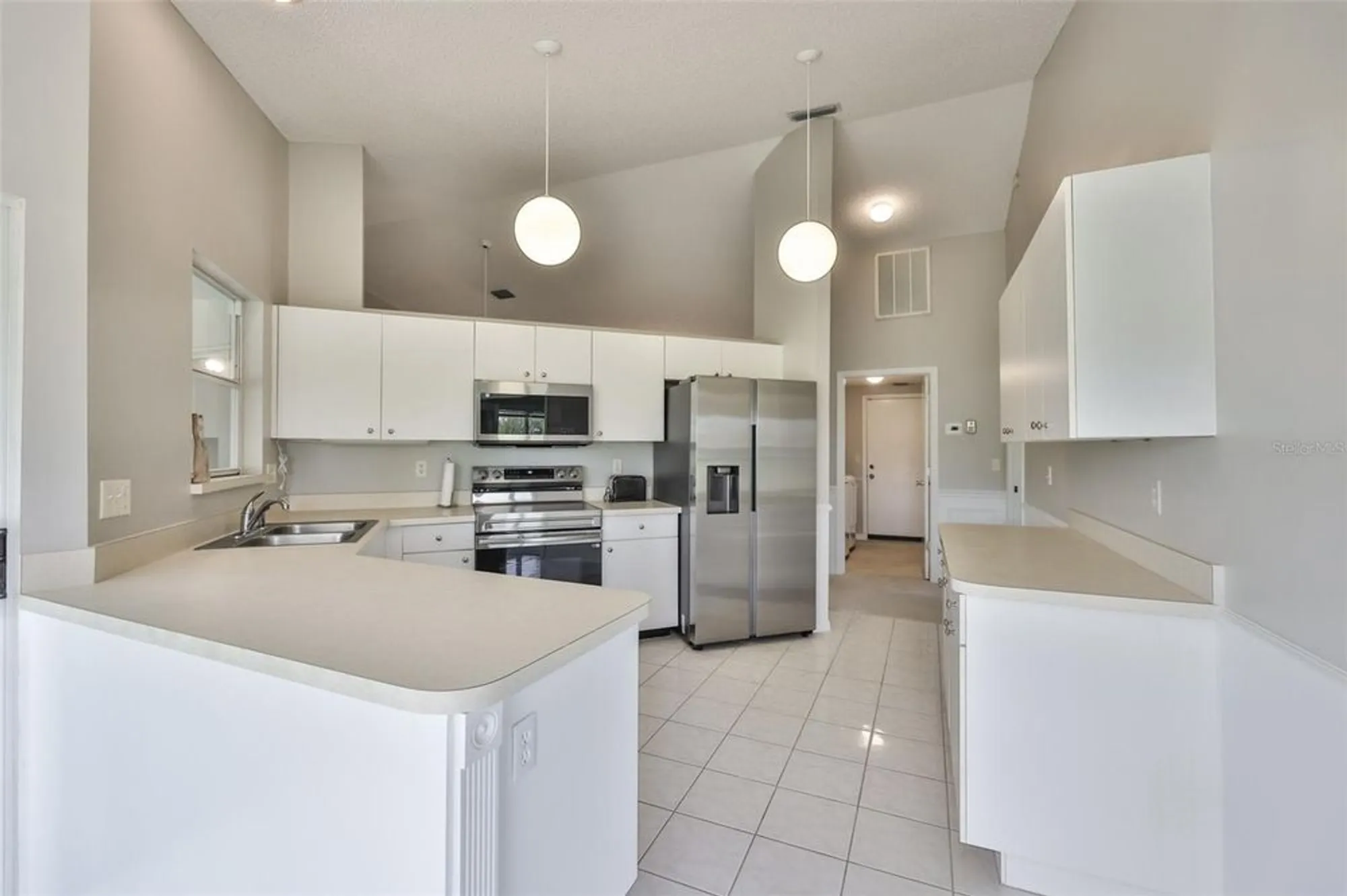 Property Slideshow image 17 of 44 | 731 winterbrooke way, Sun City Center, FL, 33573